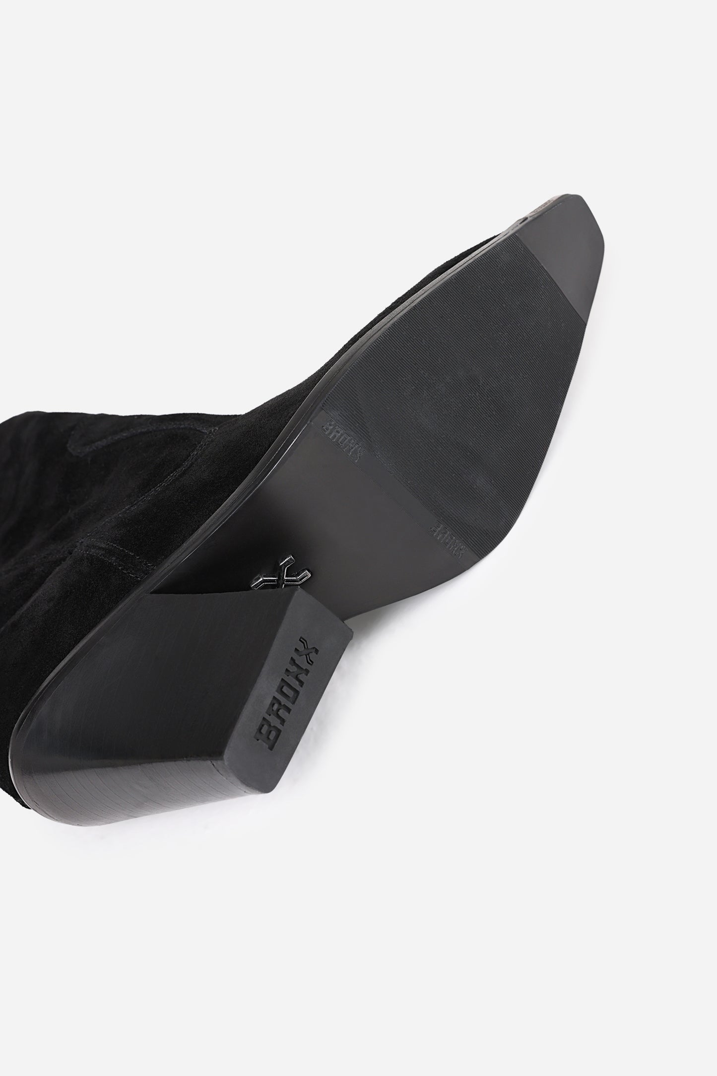new-kole | black