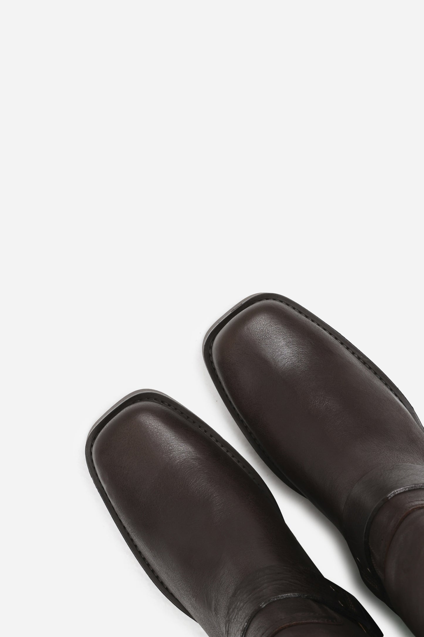 High Boot Trig-ger | dark brown