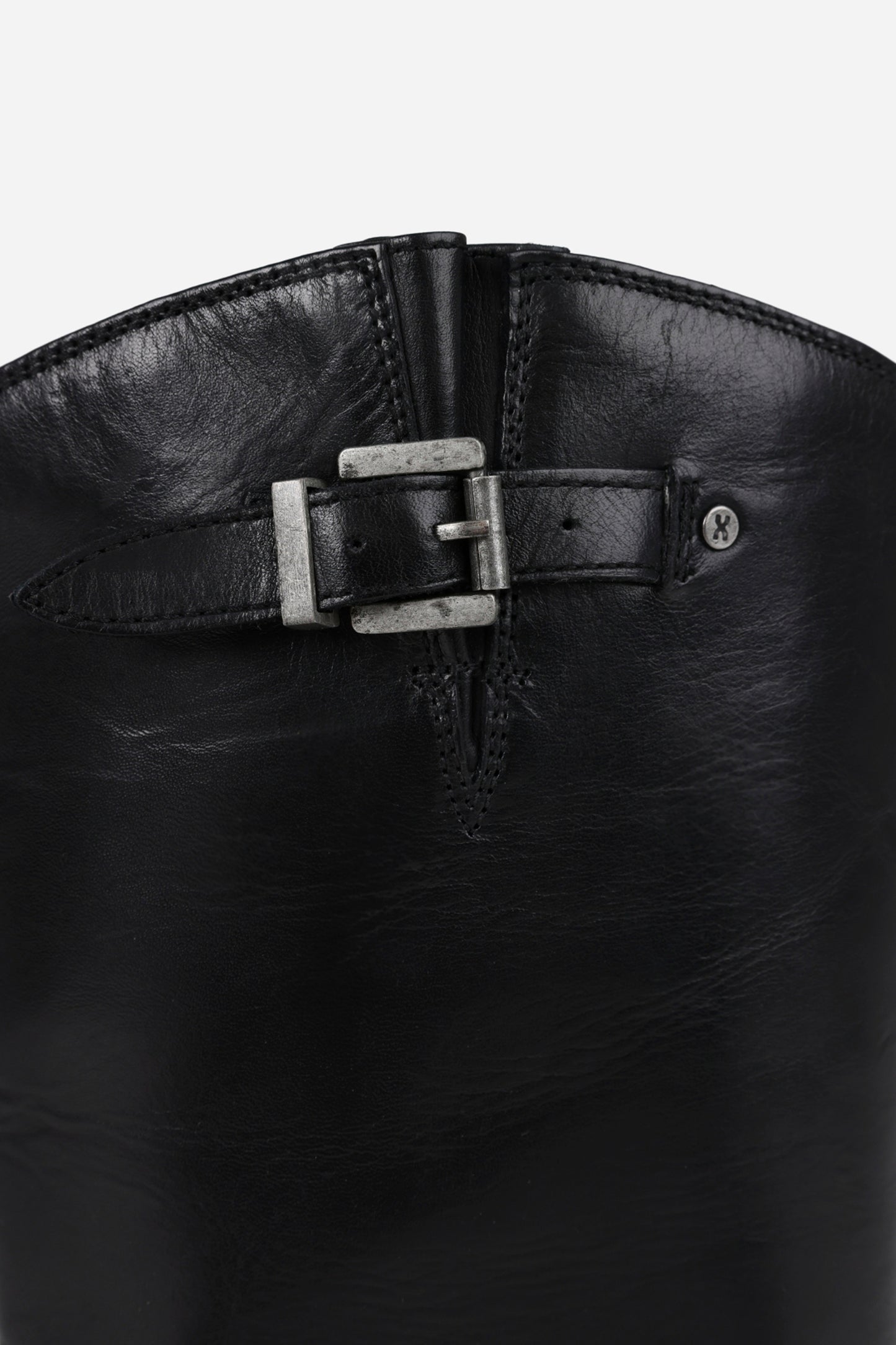 Fe-lise | black