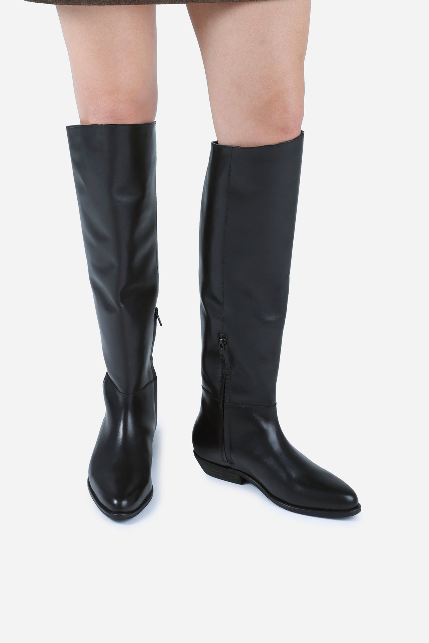 kendr-a | black
