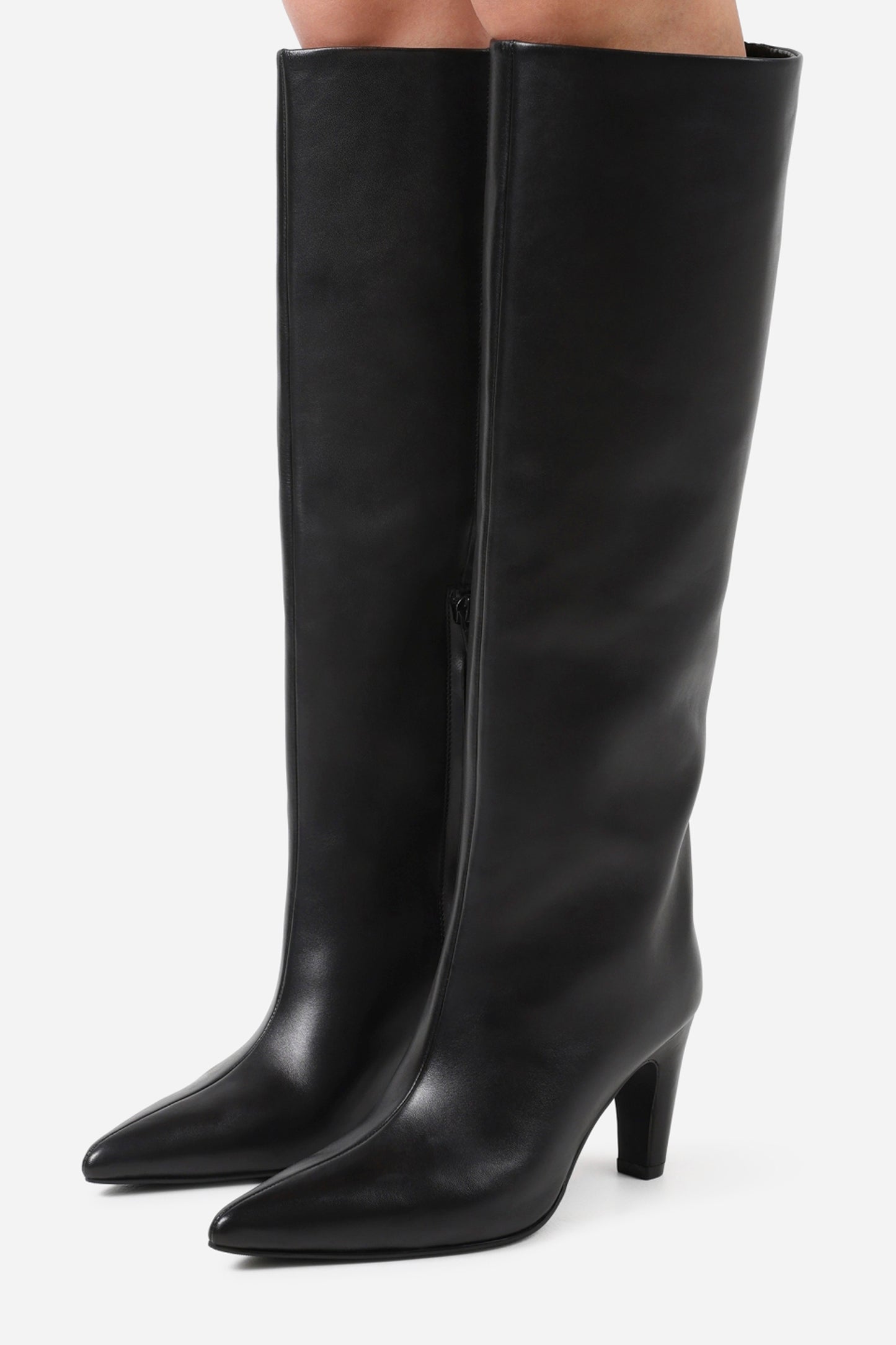 low-jadey | black