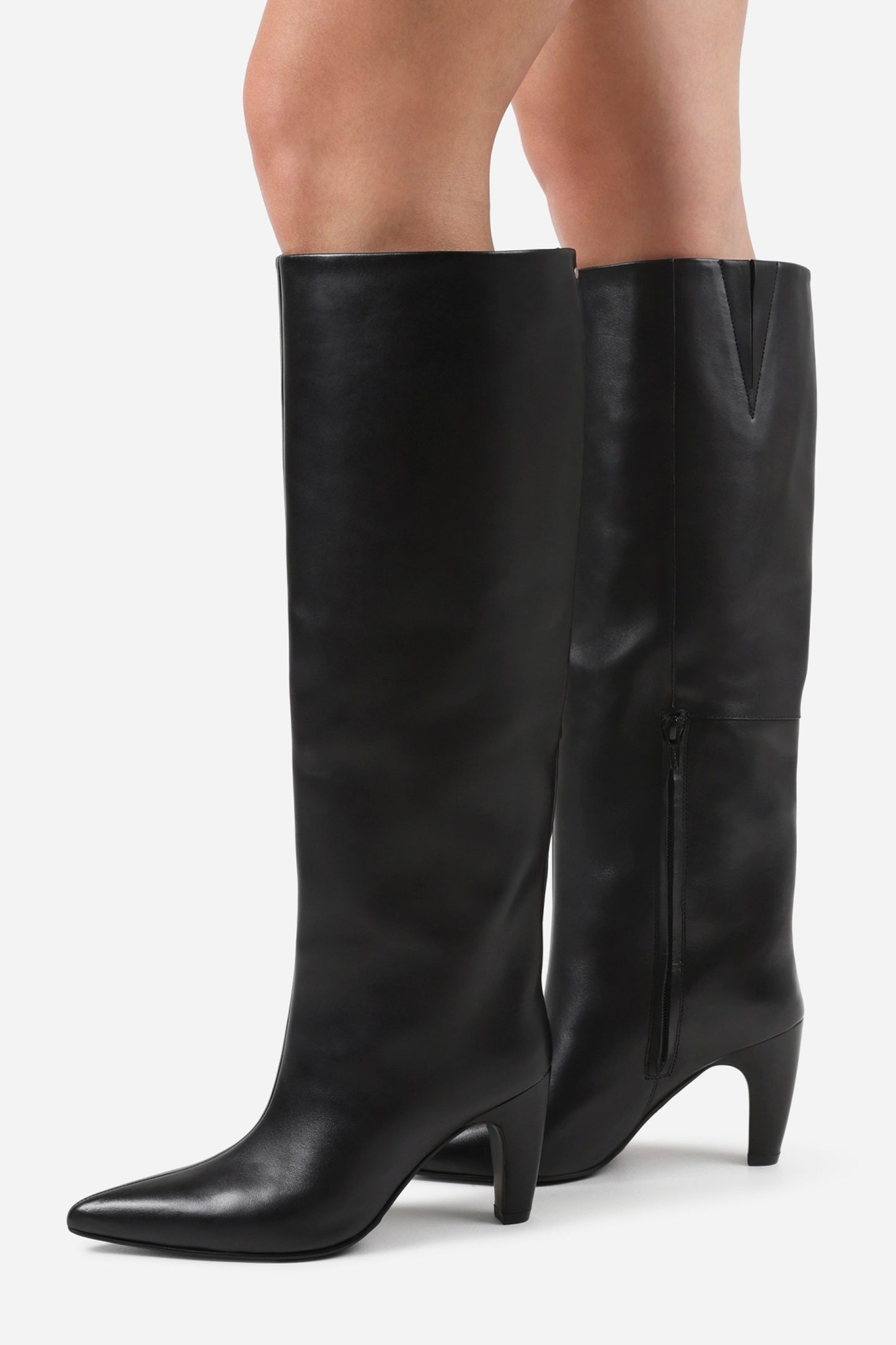 low-jadey | black
