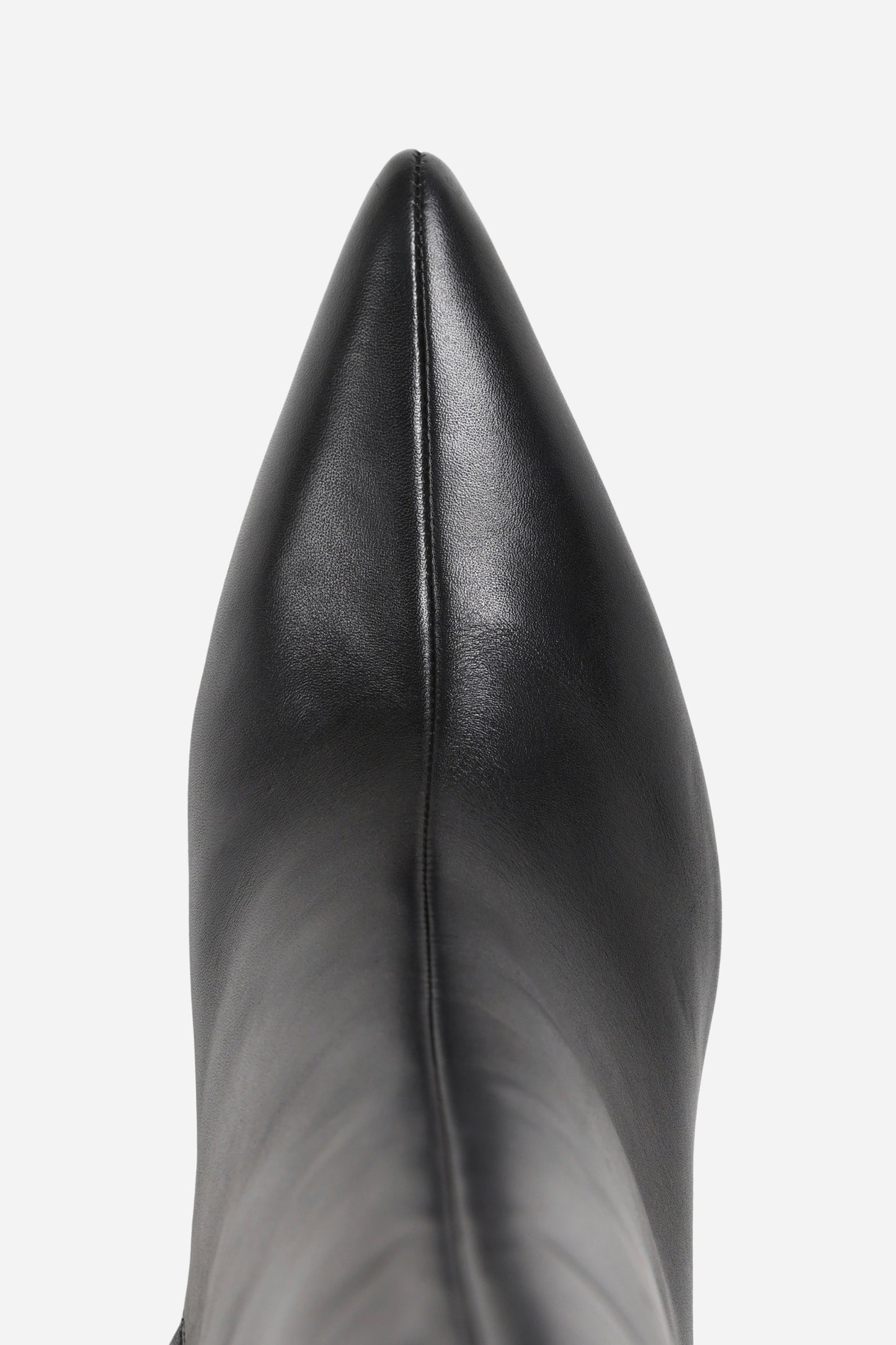 low-jadey | black