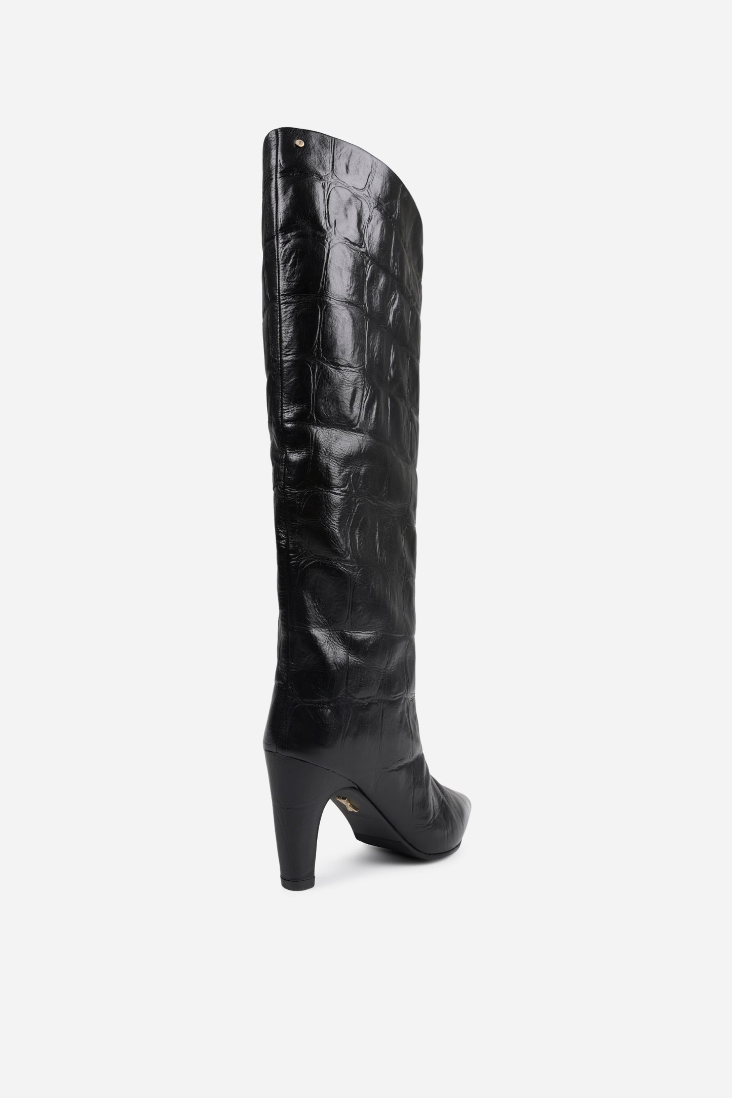 low-jadey | black