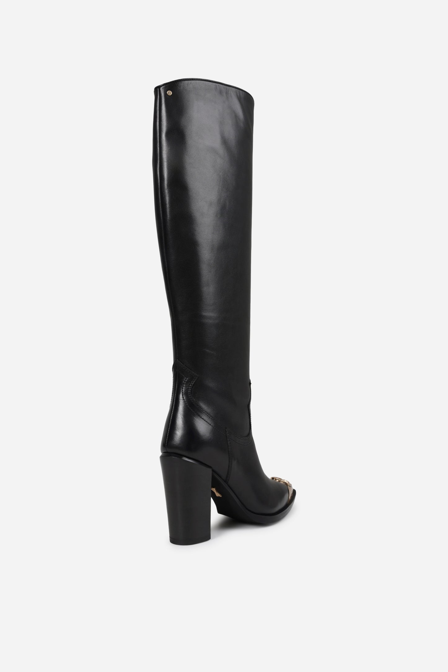 new-americana | black