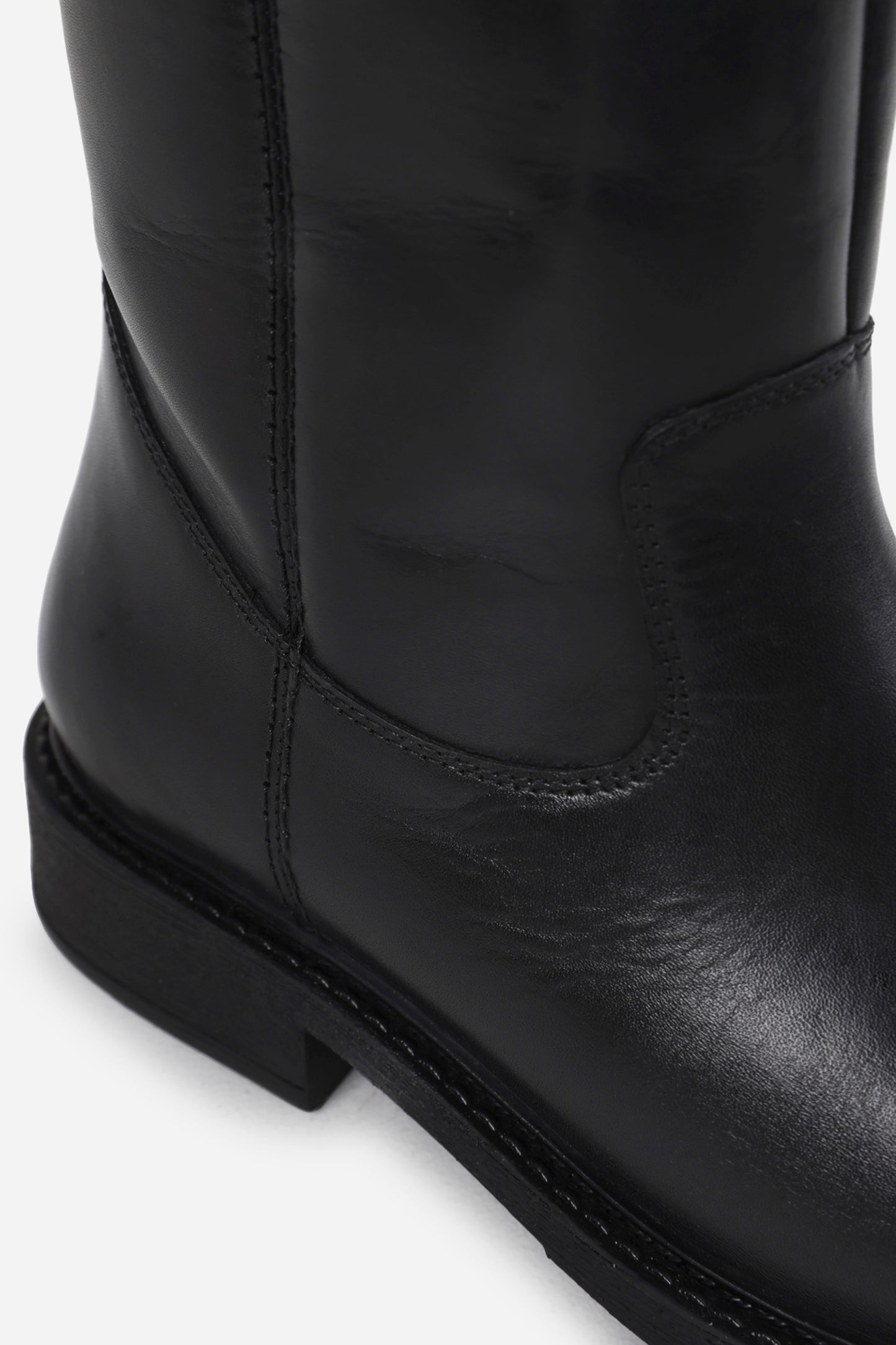 new-tough | black