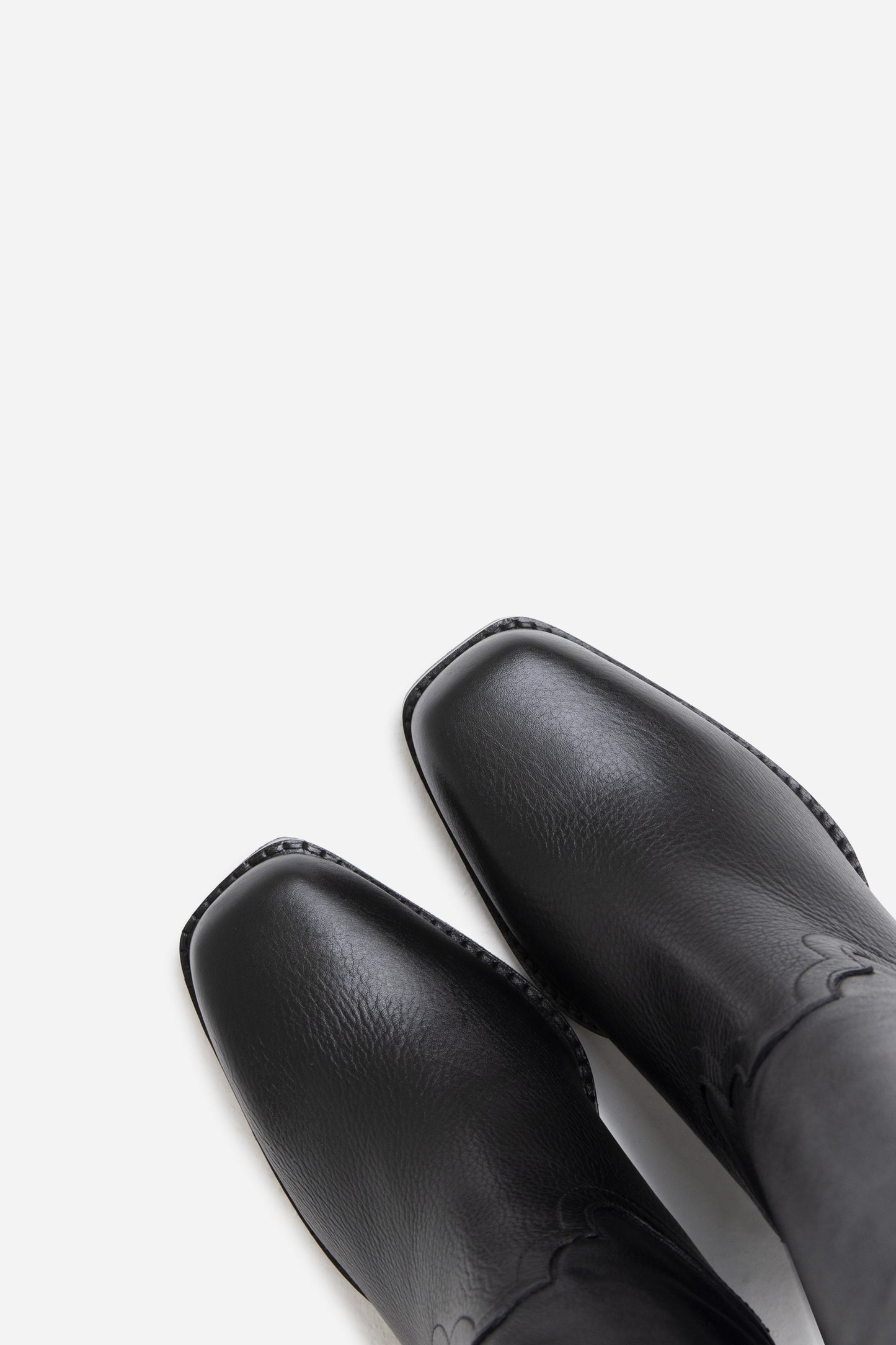 fu-zzy | black