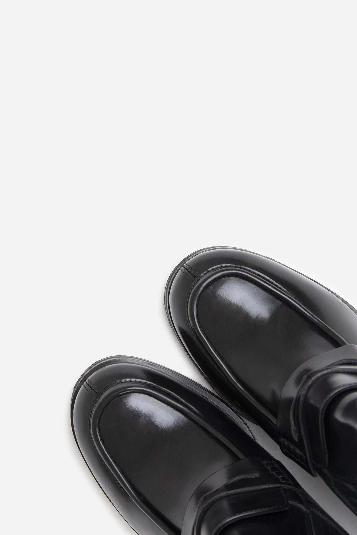 new-patt | black