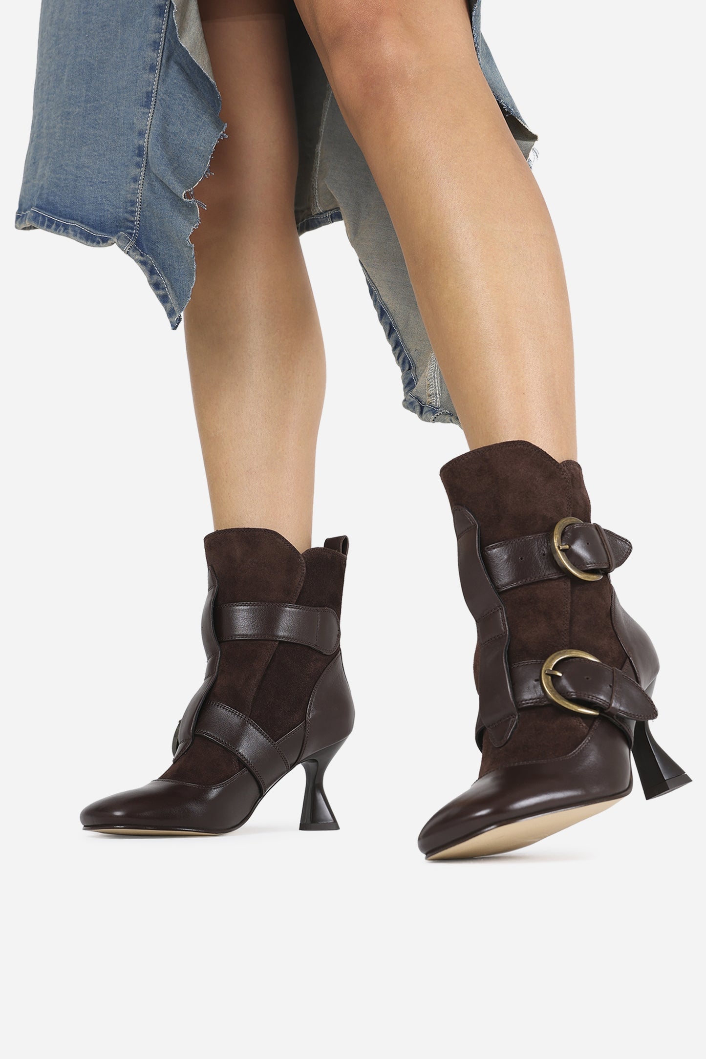 xar-a | dark brown