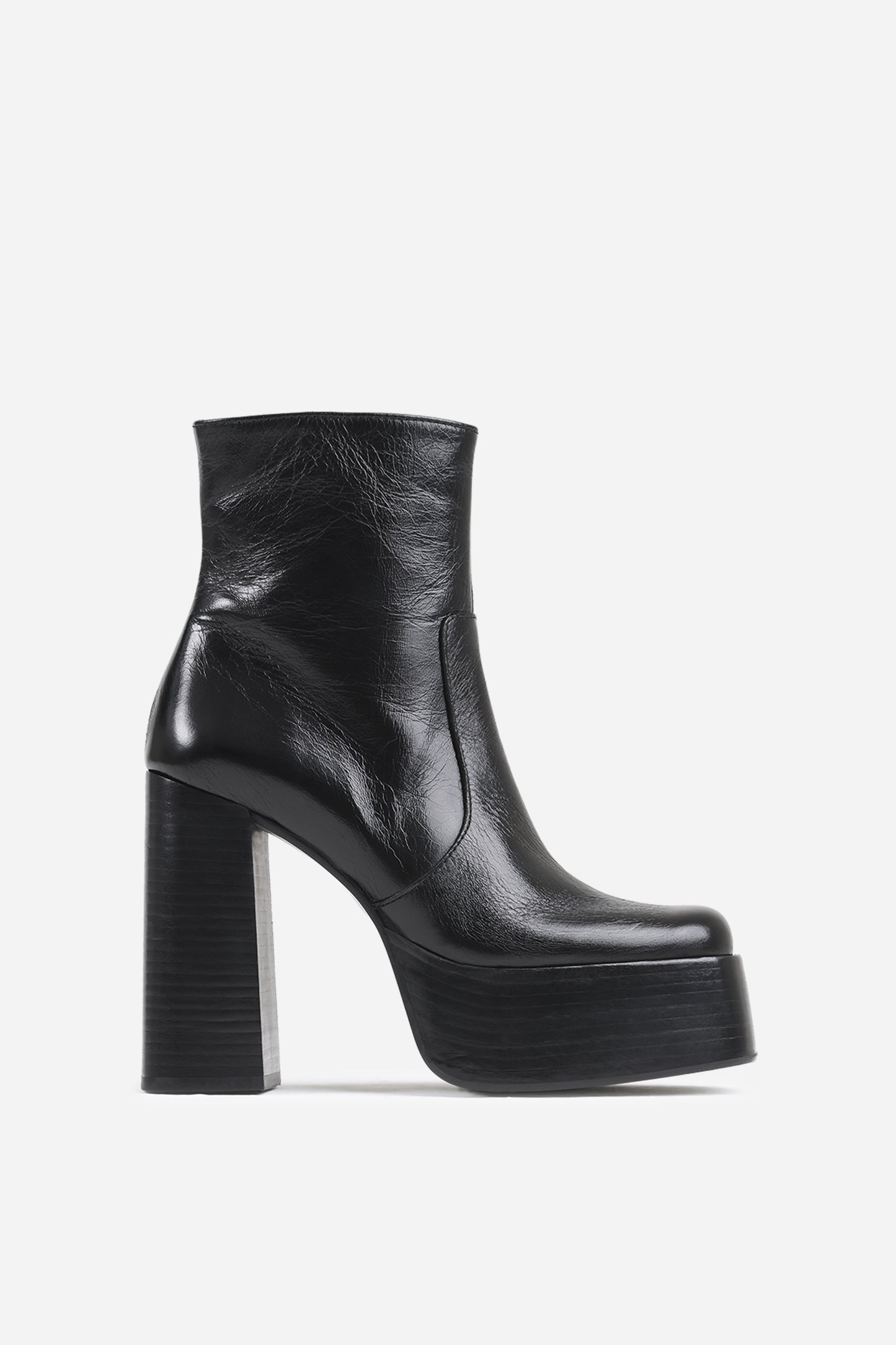 Enkellaars Met Hak Be-lla | black