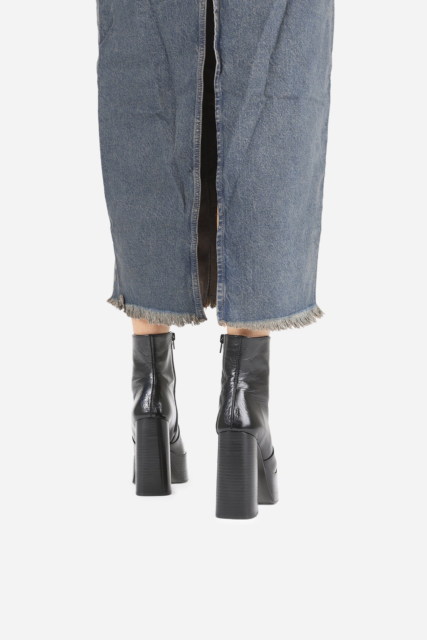 Enkellaars Met Hak Be-lla | black