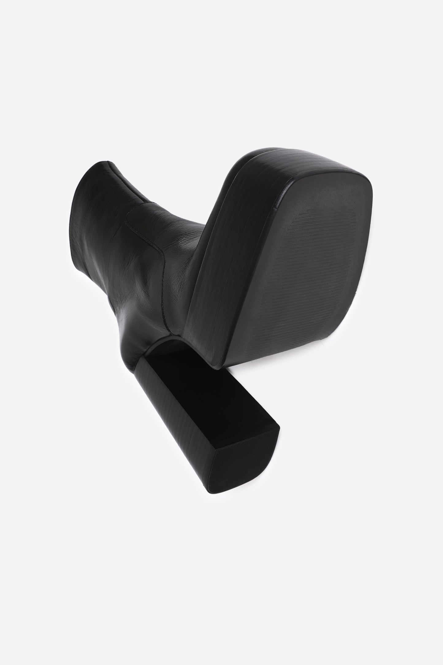 Enkellaars Met Hak Be-lla | black