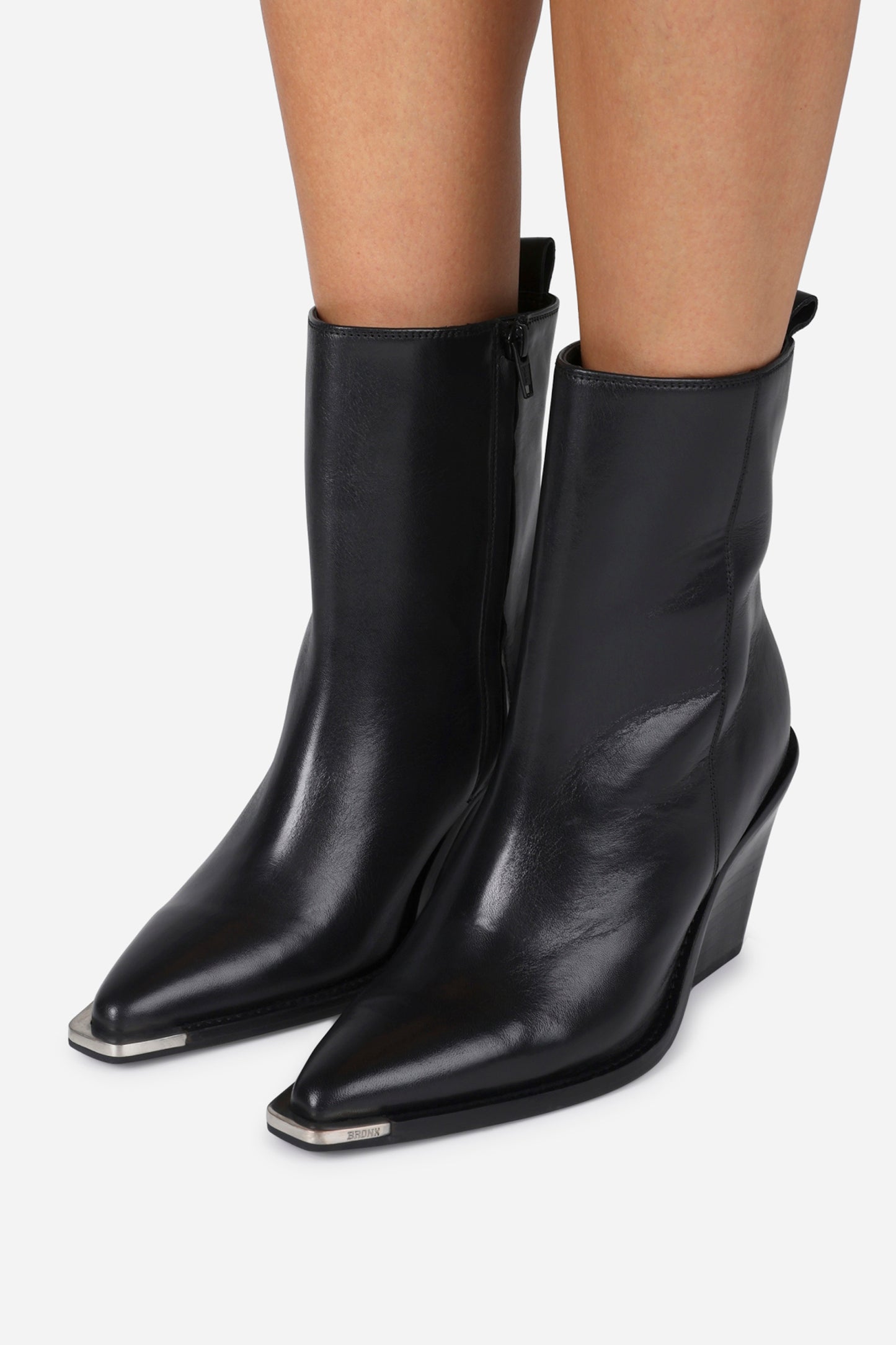 New-Kole | black