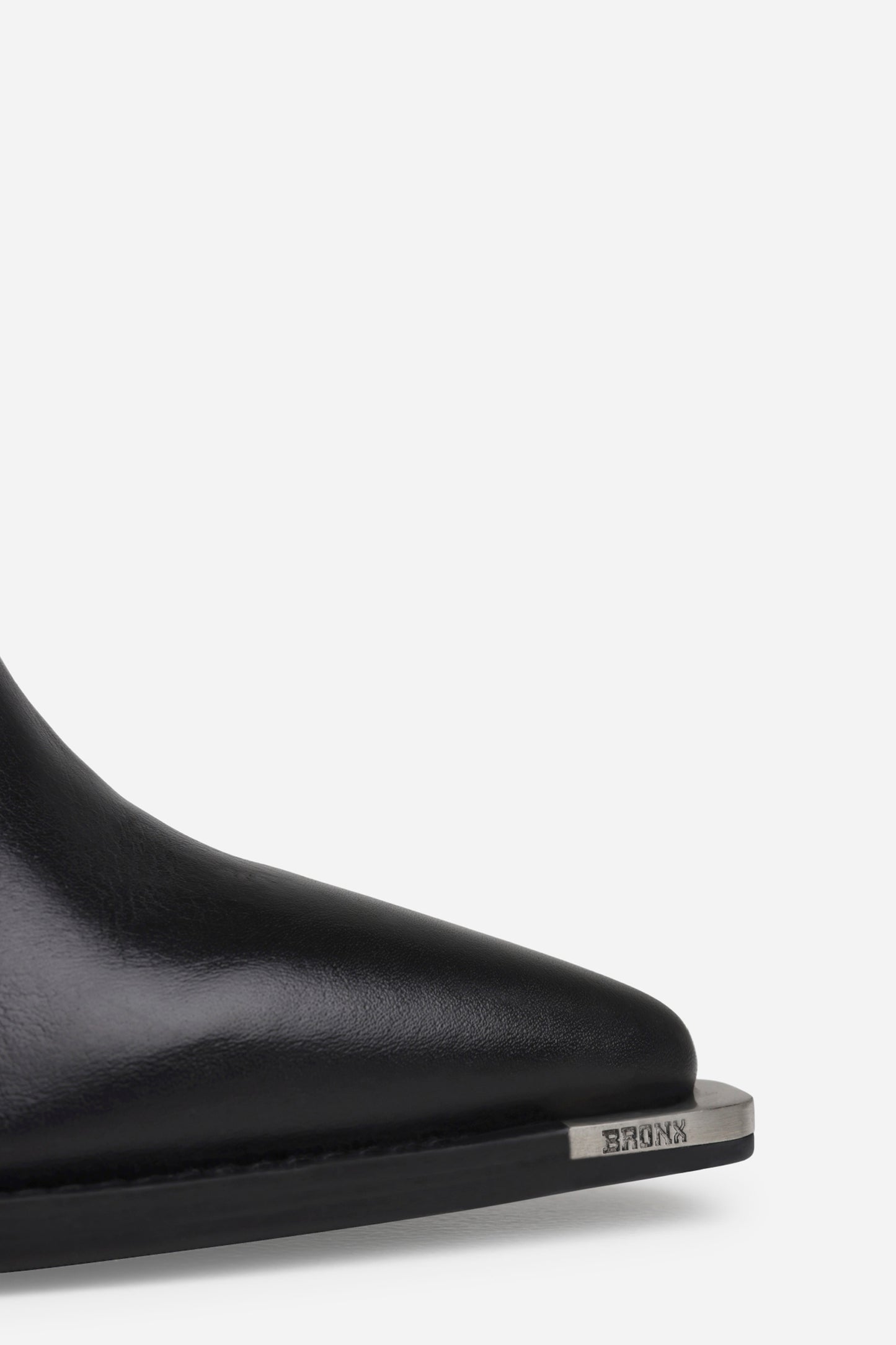 New-Kole | black