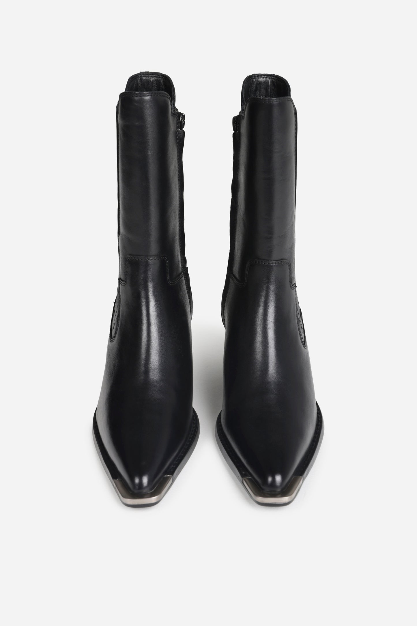 Next low kole | black