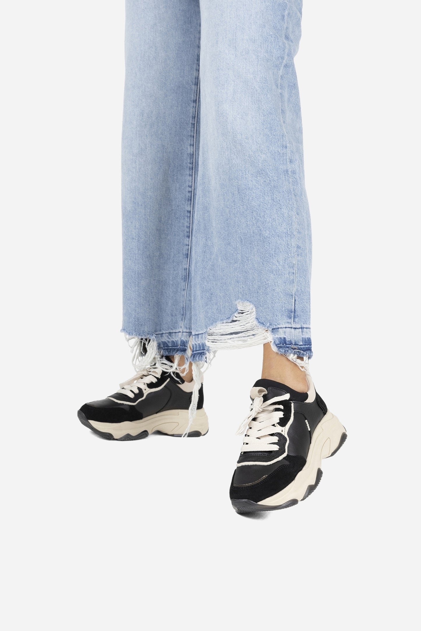 baisley | black/gunmetal/oatmilk