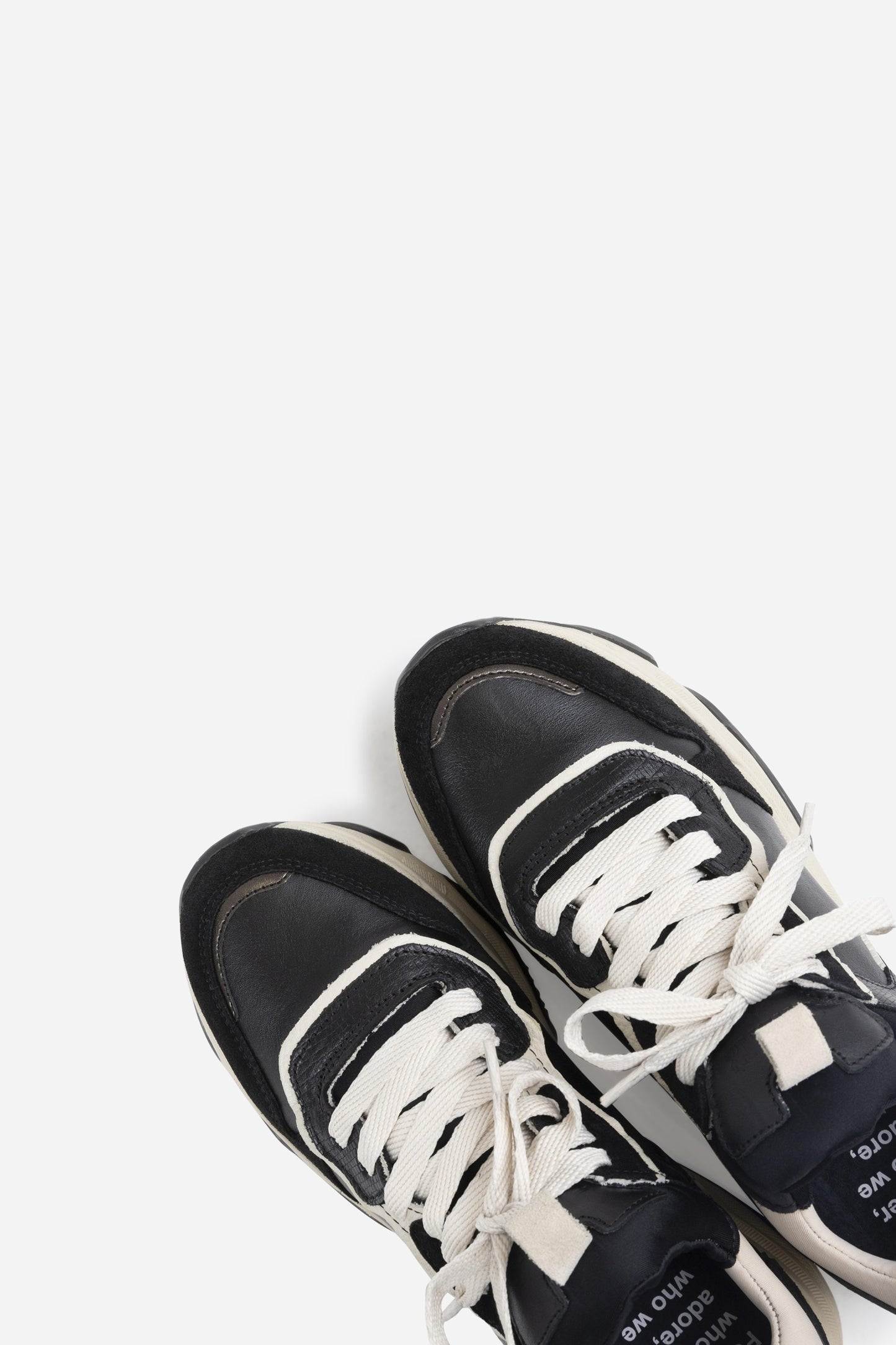 baisley | black/gunmetal/oatmilk