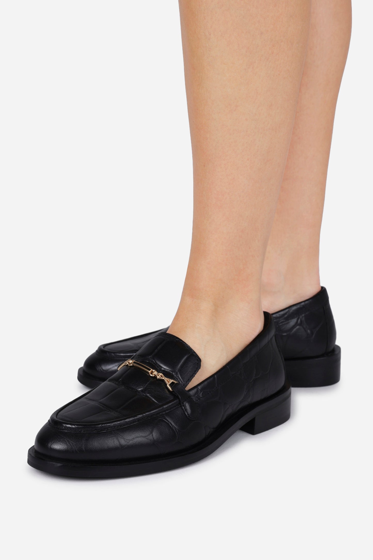 next-wagon | black