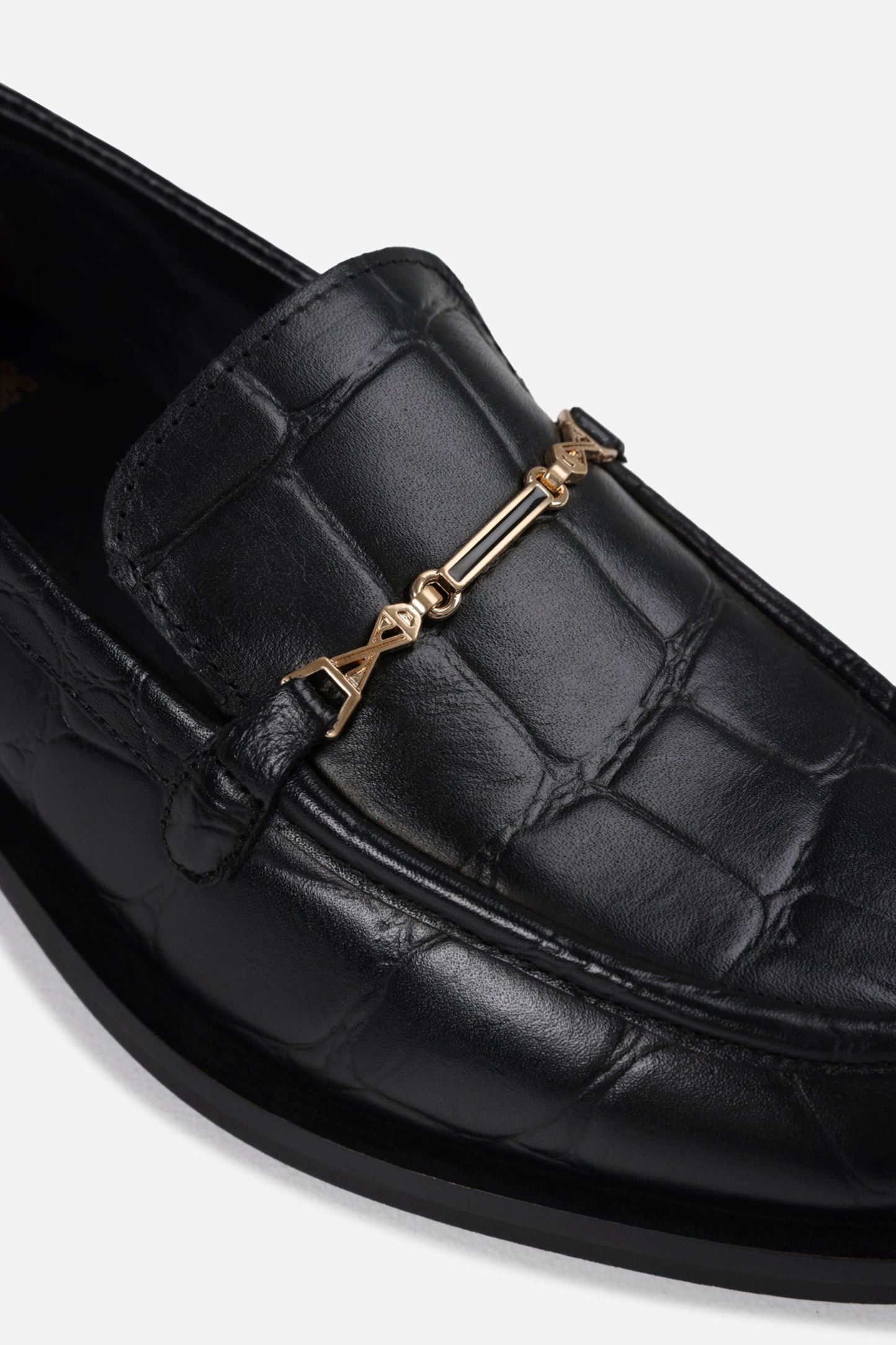 next-wagon | black