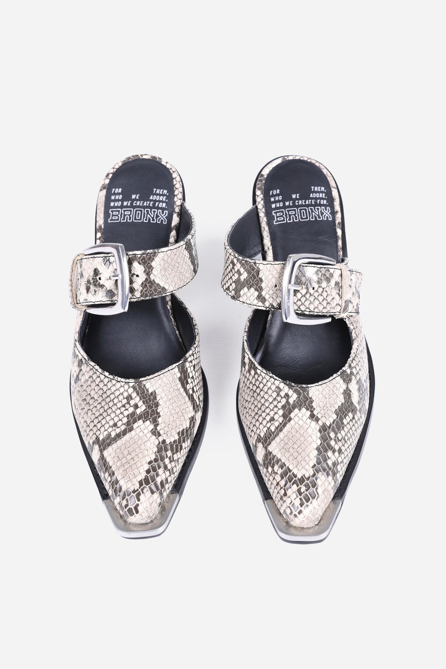 new-kole | oatmilk/white/black