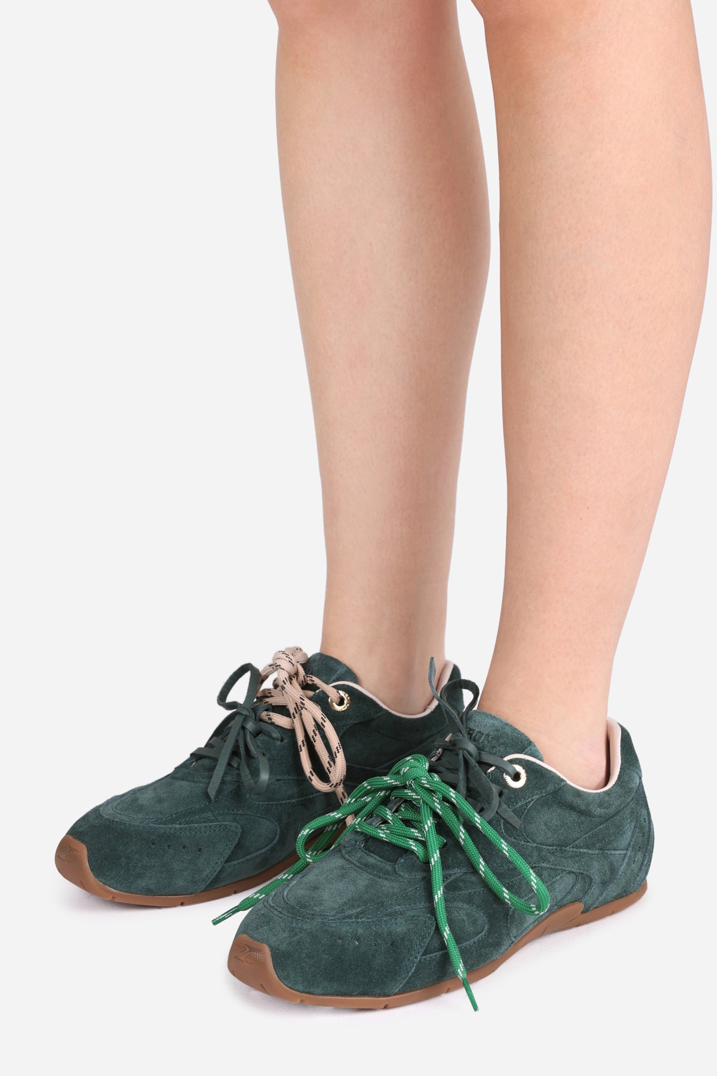 myr-aa | emerald green