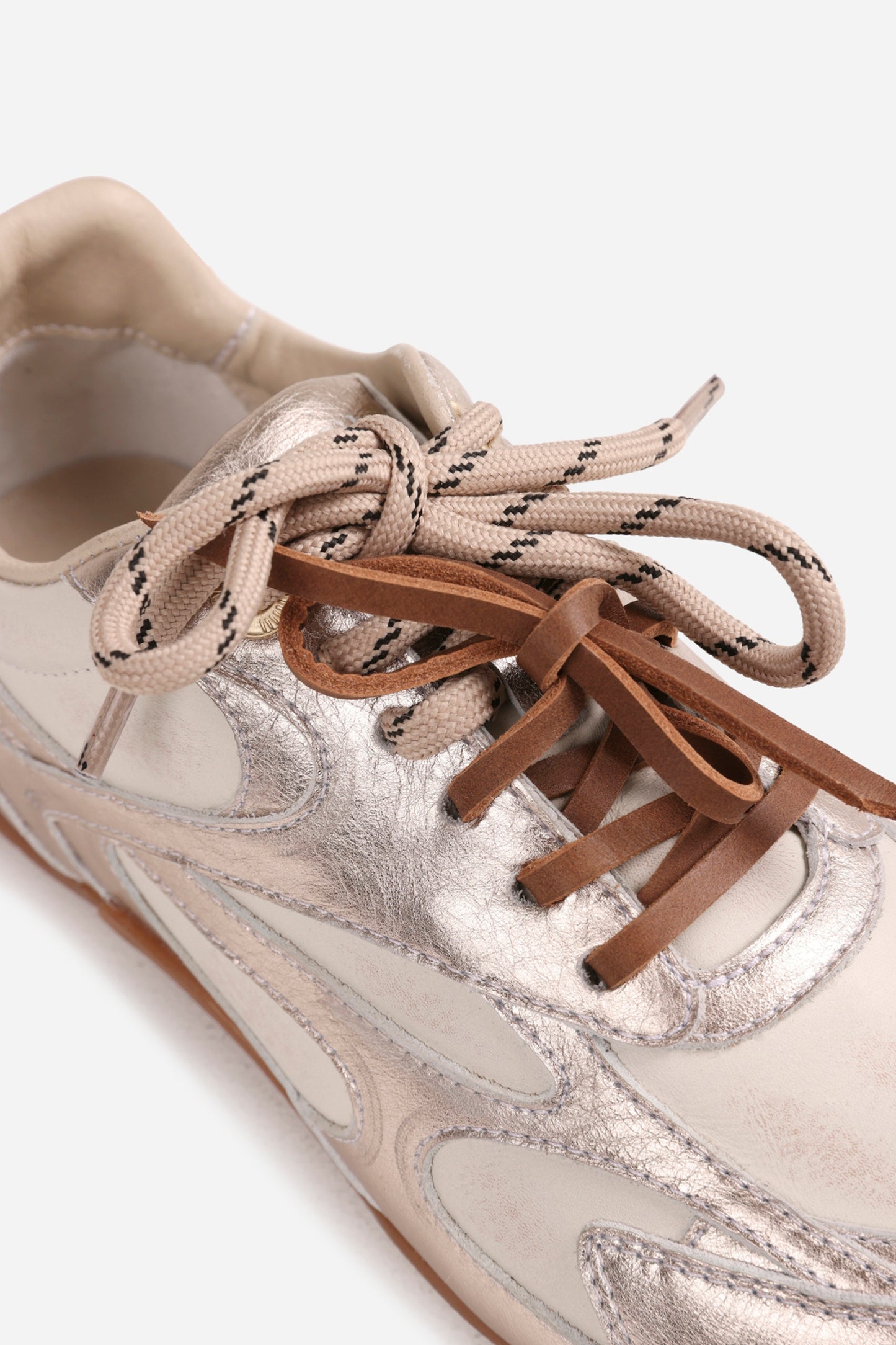 Myr-aa | champagne/off white/blush