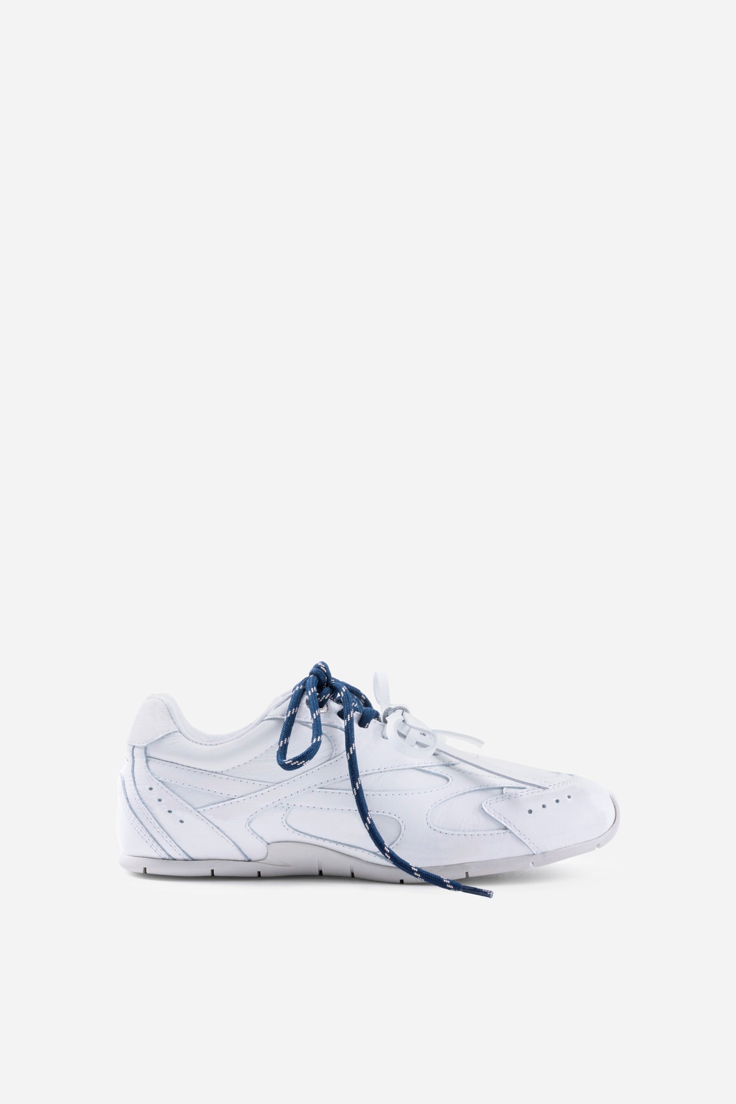 myr-aa | off white