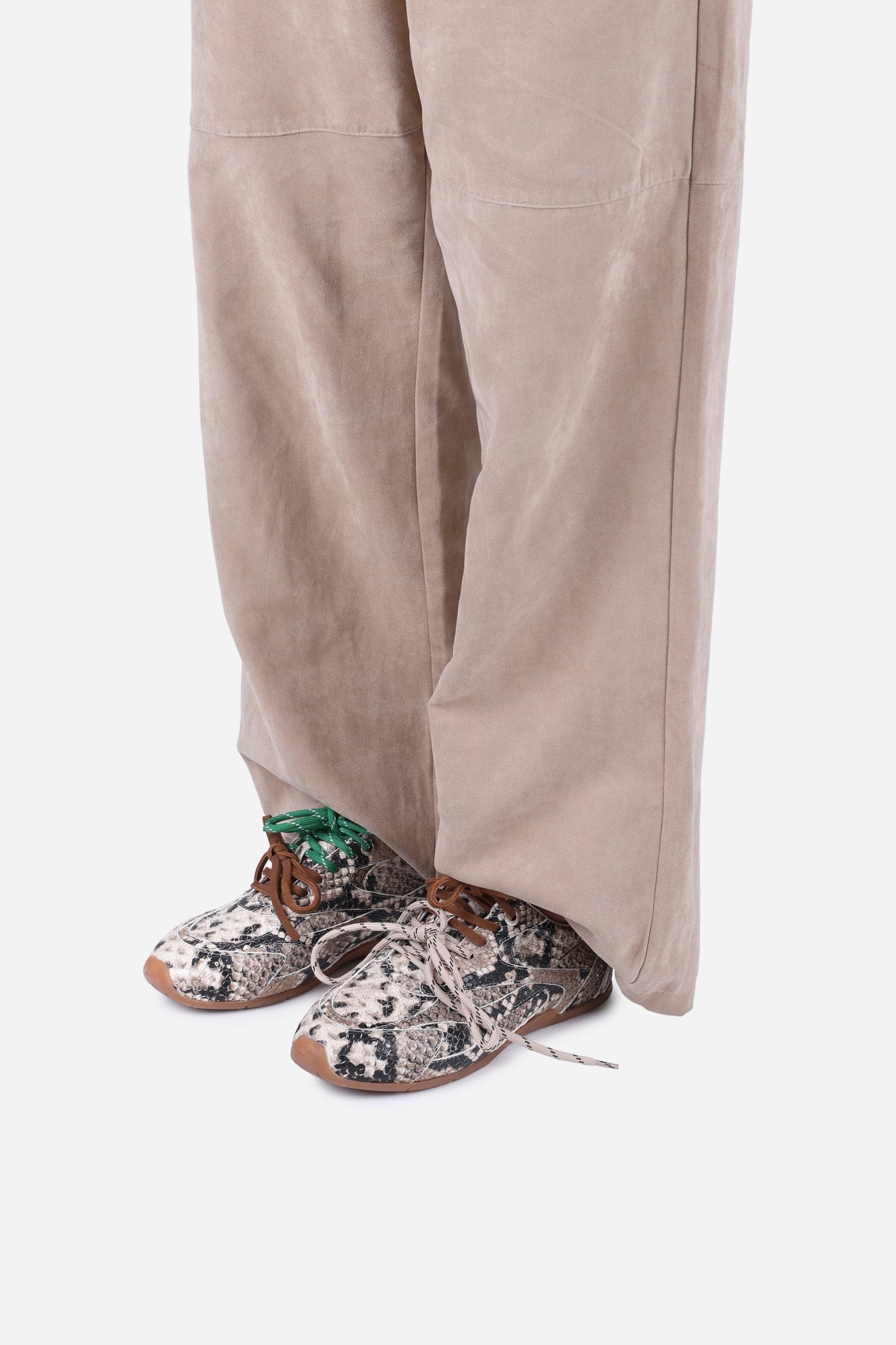 Myr-aa | oatmilk/white/black