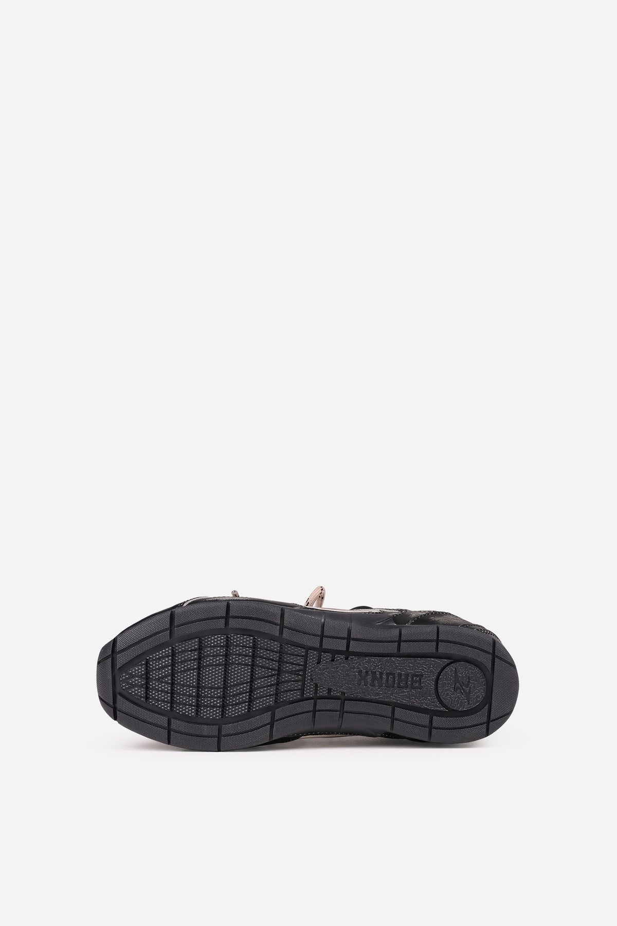 myr-aa | black/off white/blush
