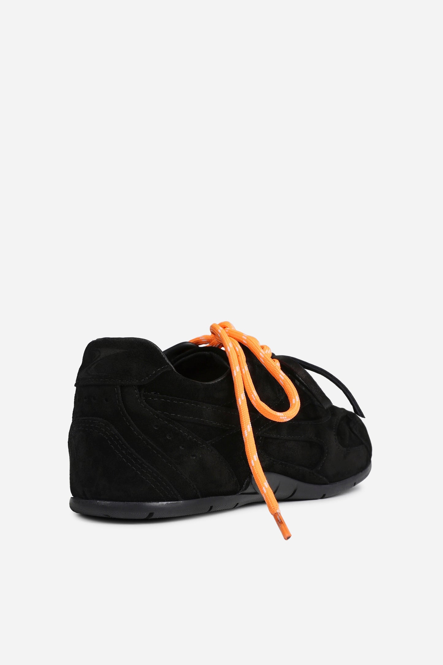 Myr-aa | black