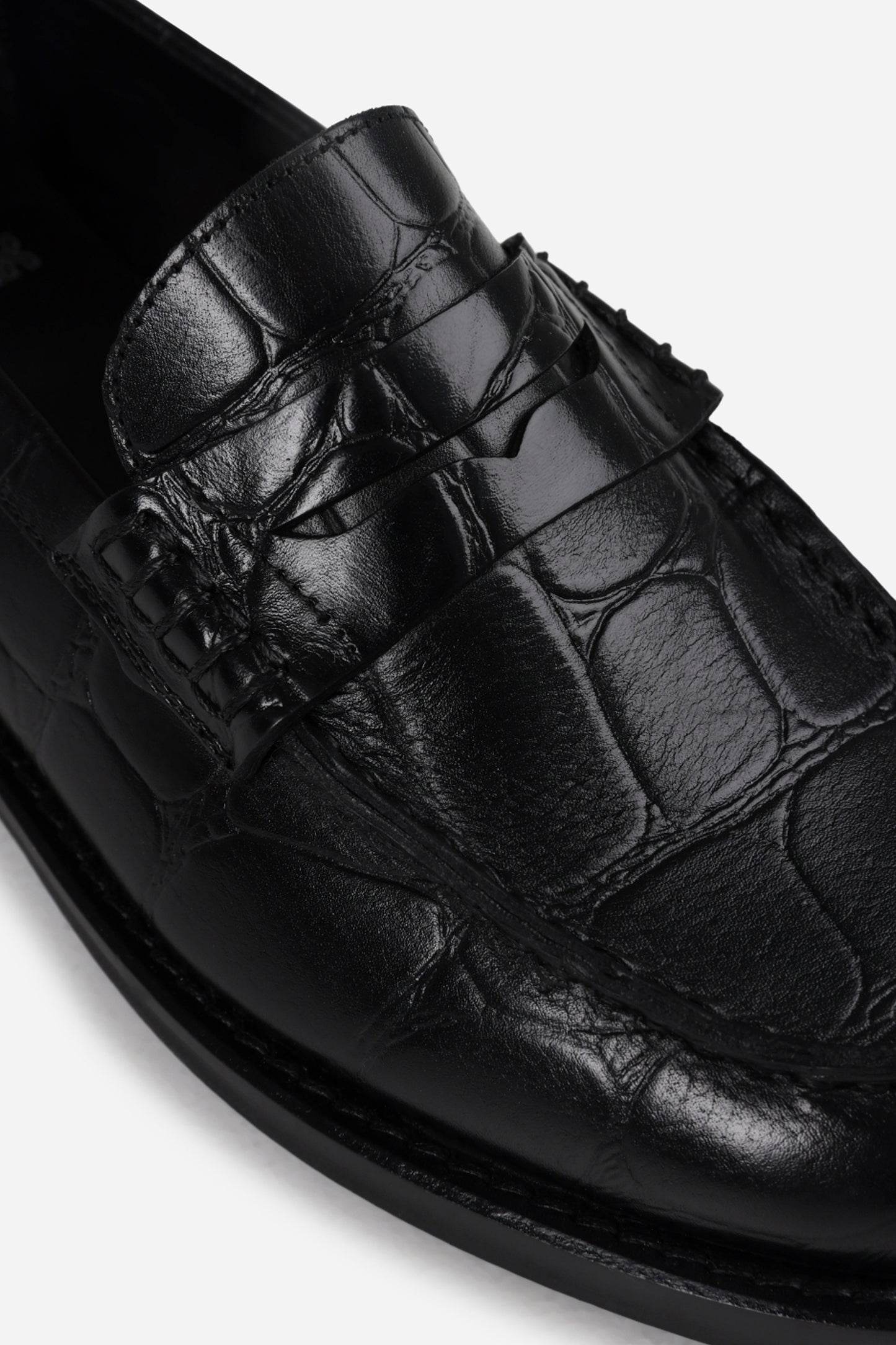tran-sitt | black