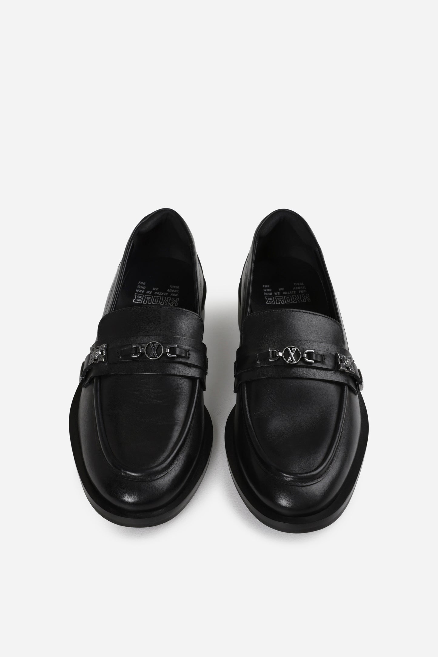 next-wagon | black