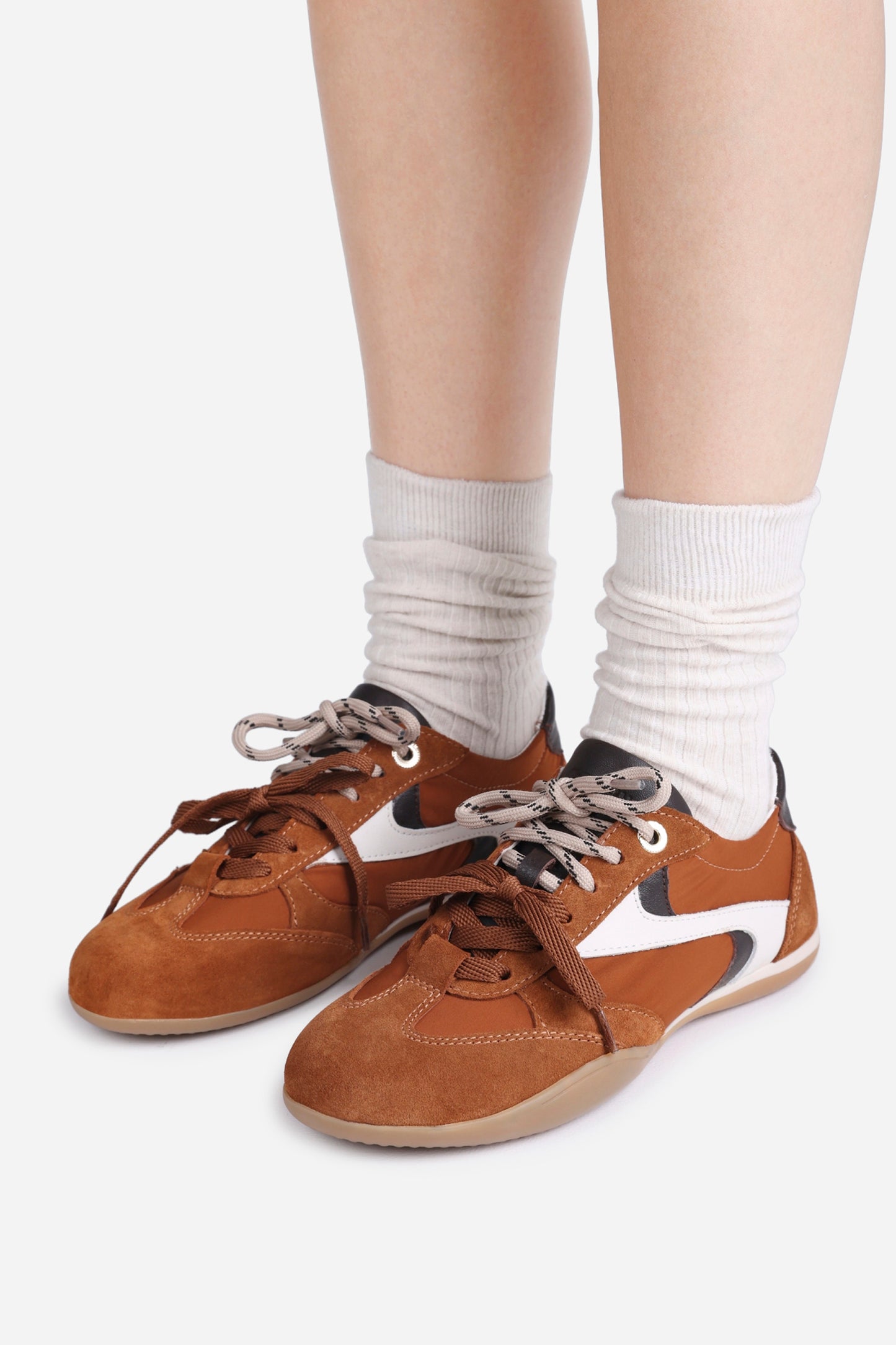 park-err | cognac/black/off white