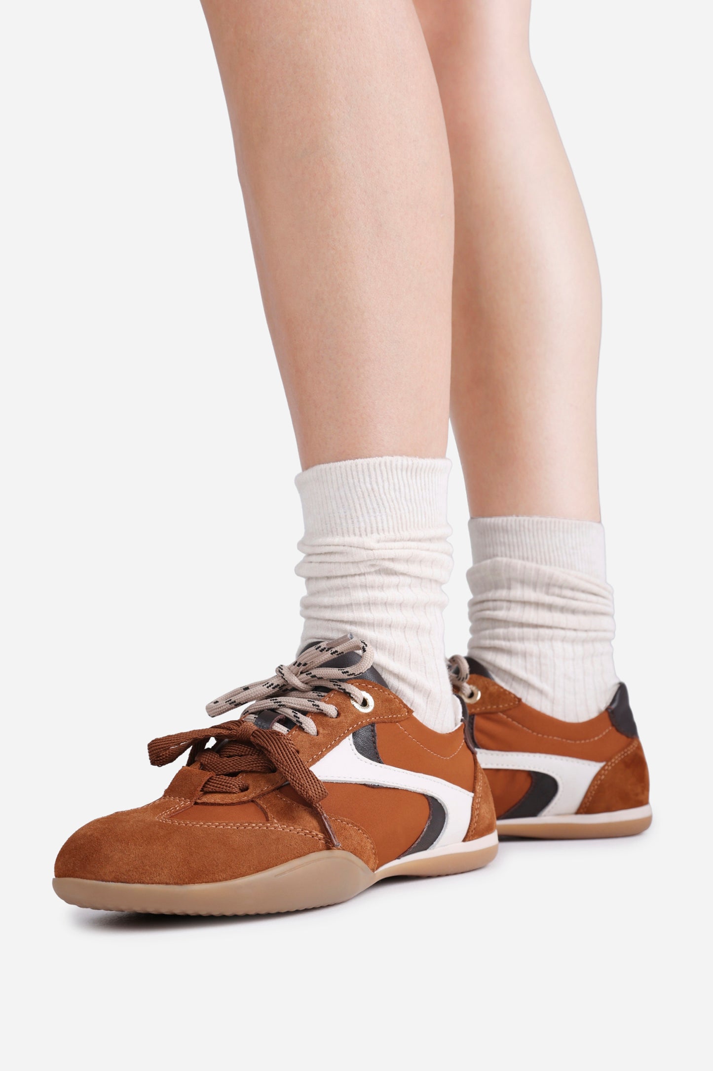 park-err | cognac/black/off white