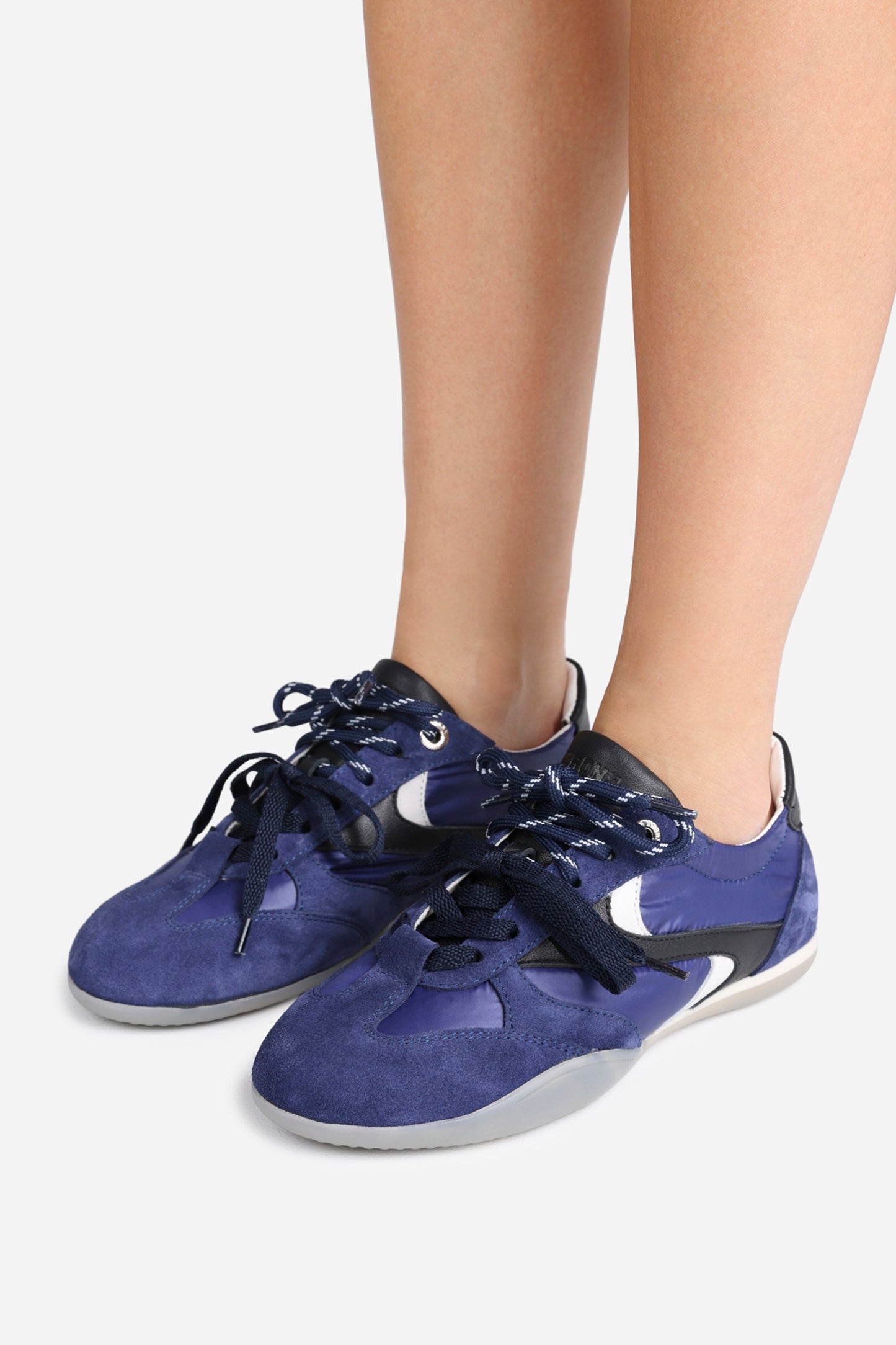 park-err | navy blue/off white/black