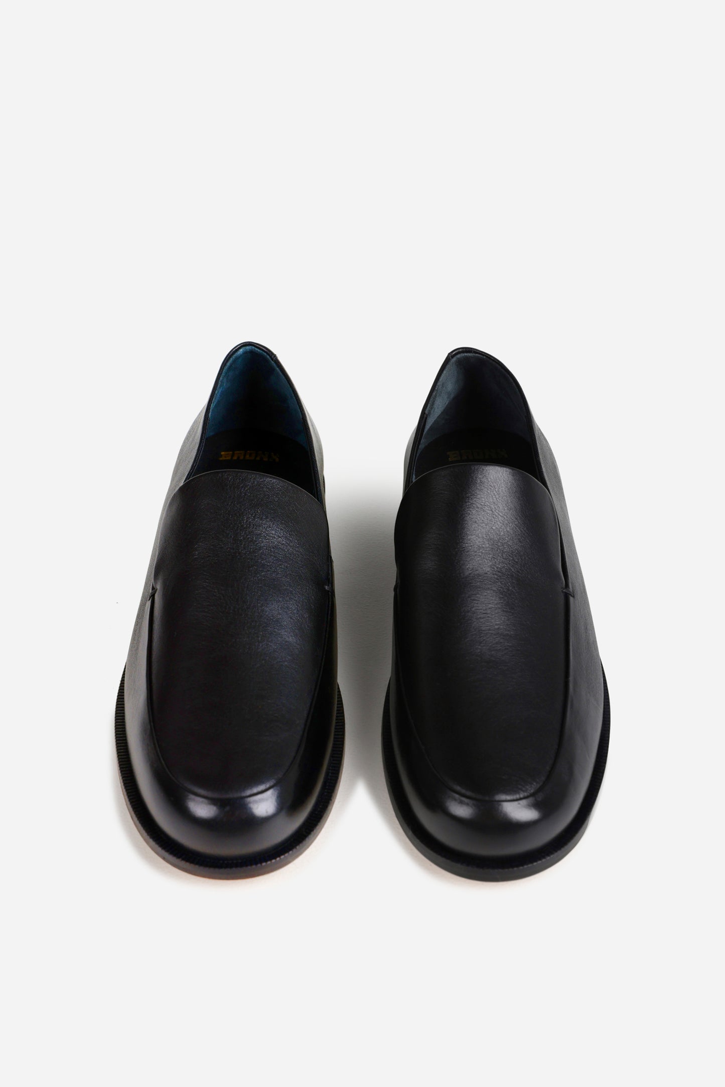 noa-quinn | black