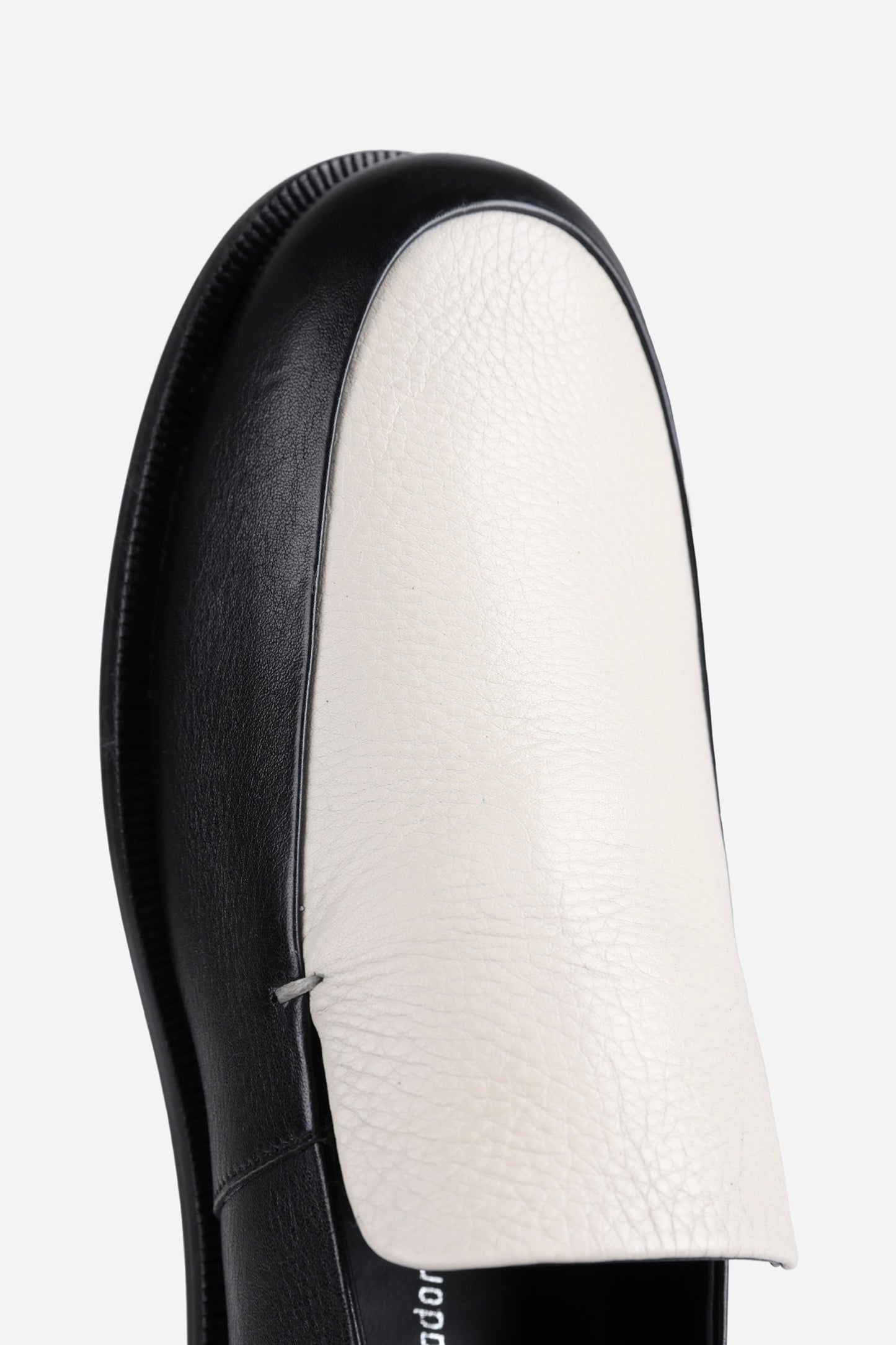 noa-quinn | black/off white