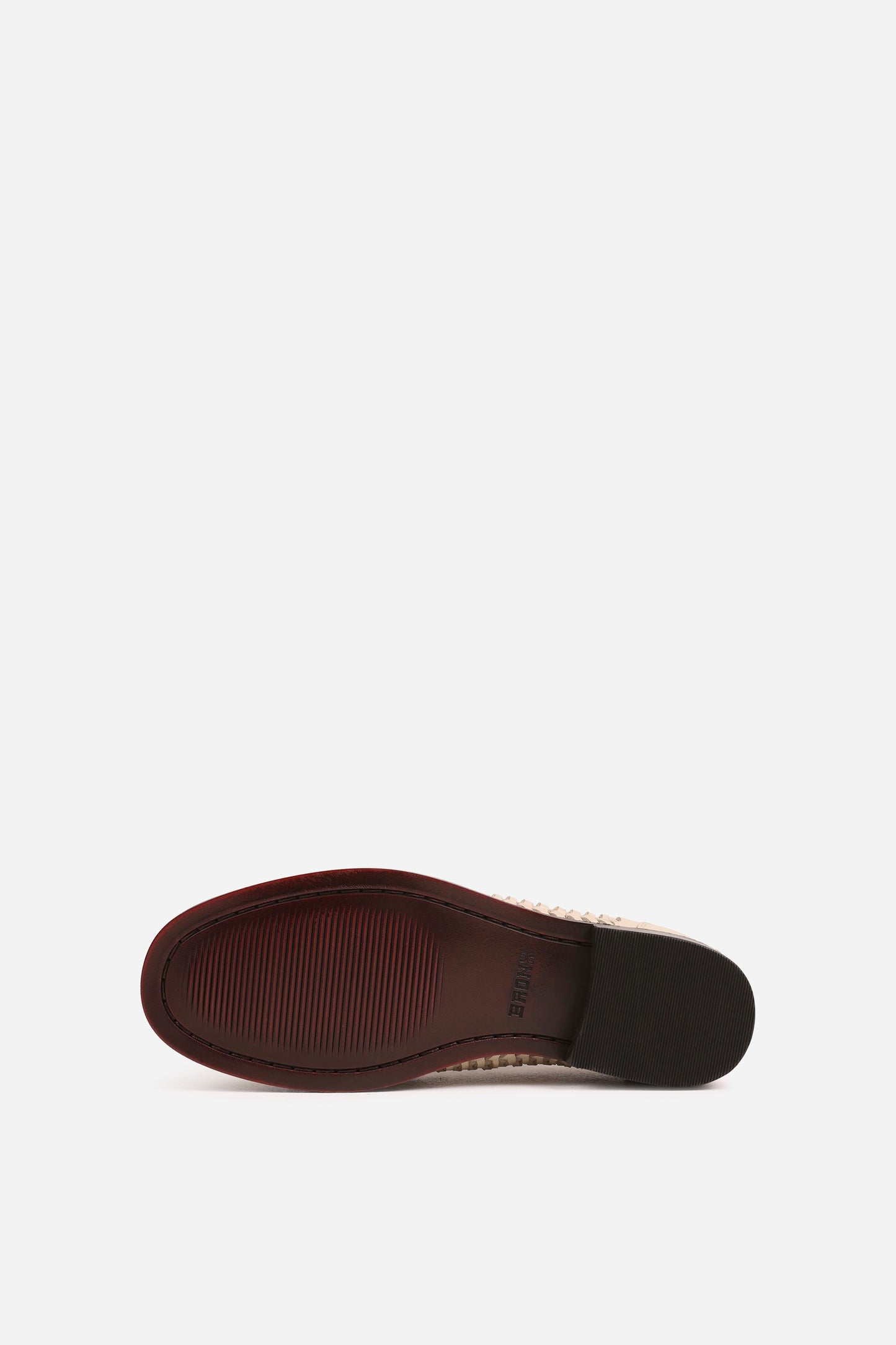 zur-ii | off white/black