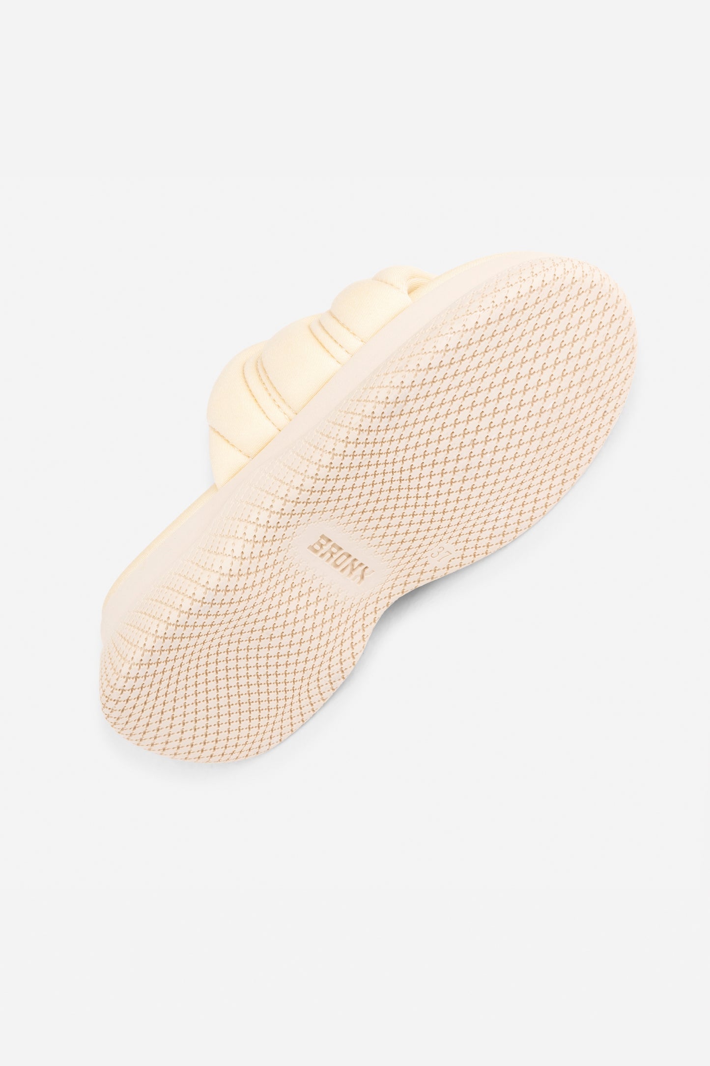 Slipper Bru-te | butter