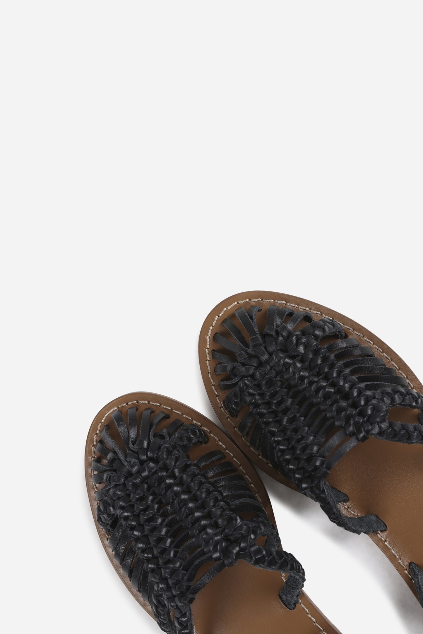 fl-ynn | black