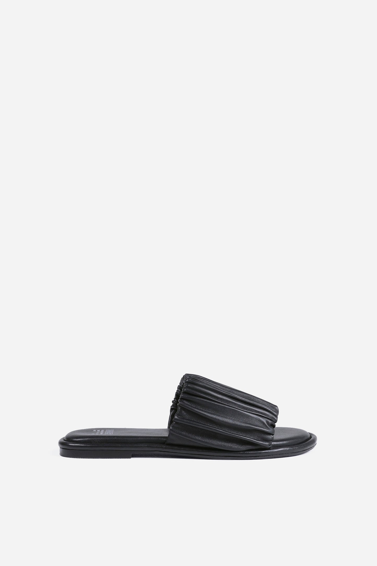 delan-y | black