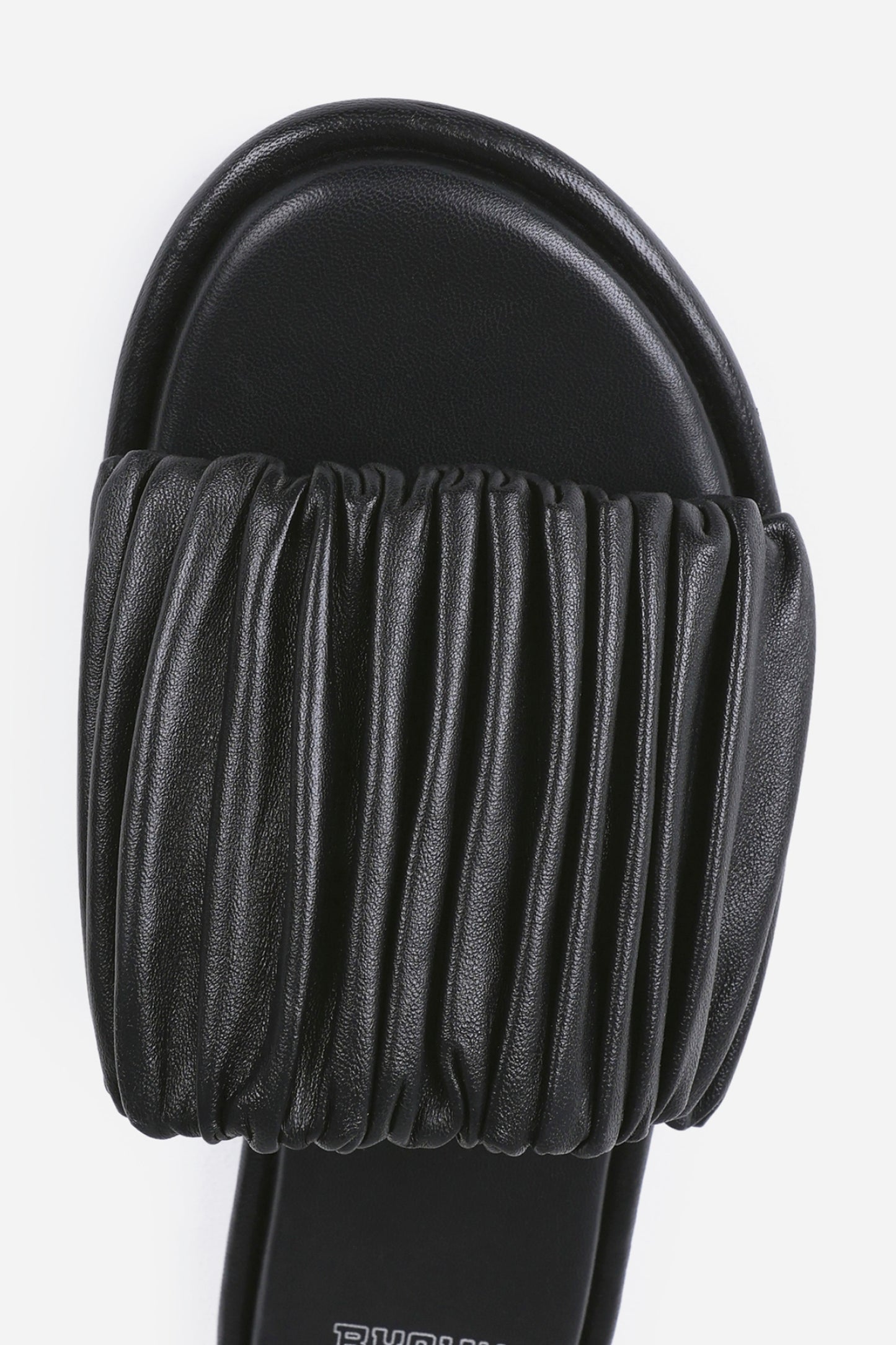 delan-y | black