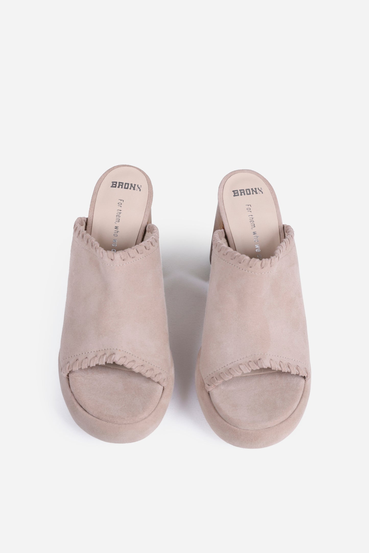 ginn-y | oatmilk