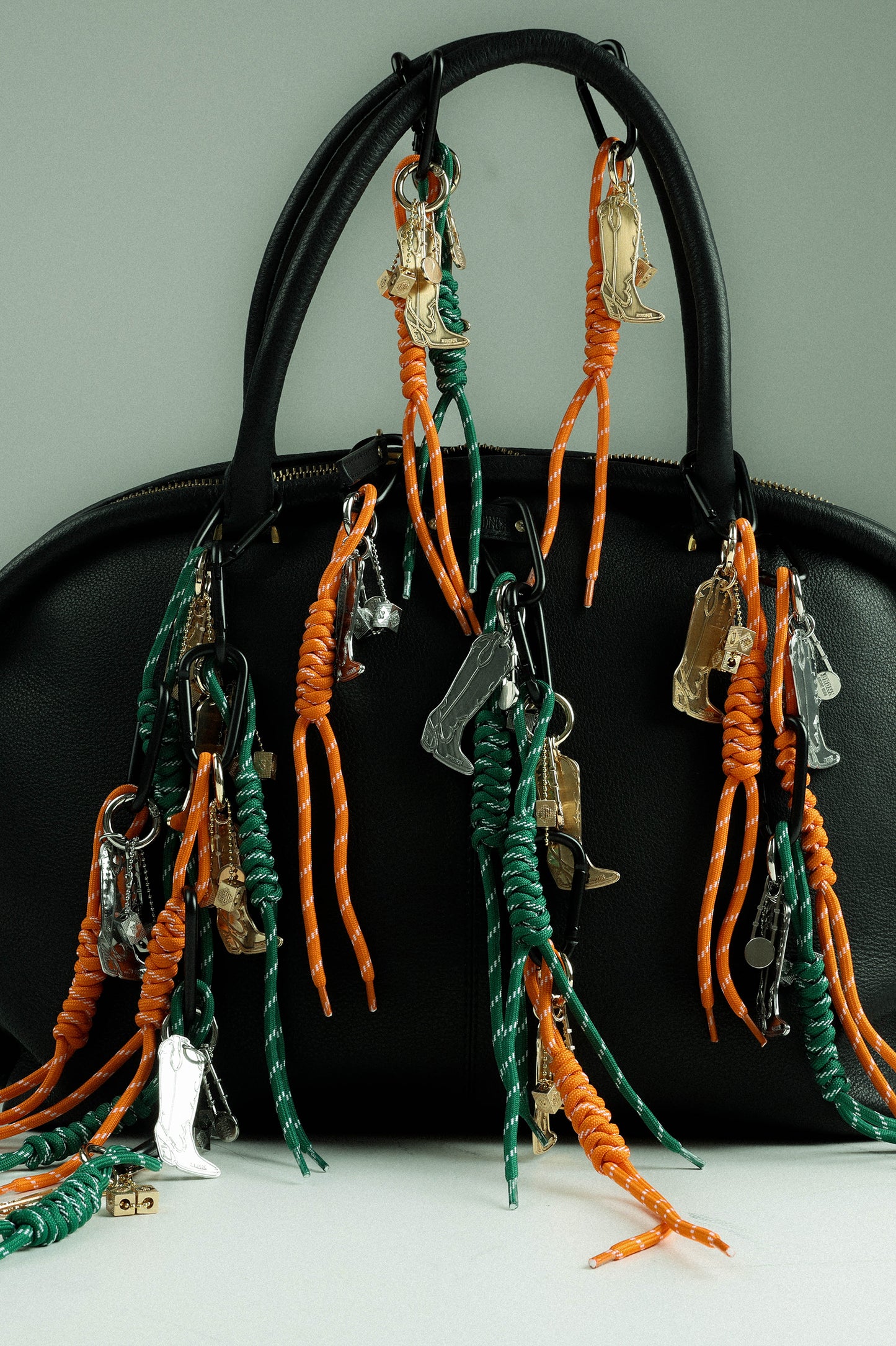 BRONX bag charm | silver/green