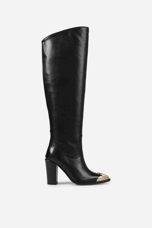 new-americana | black