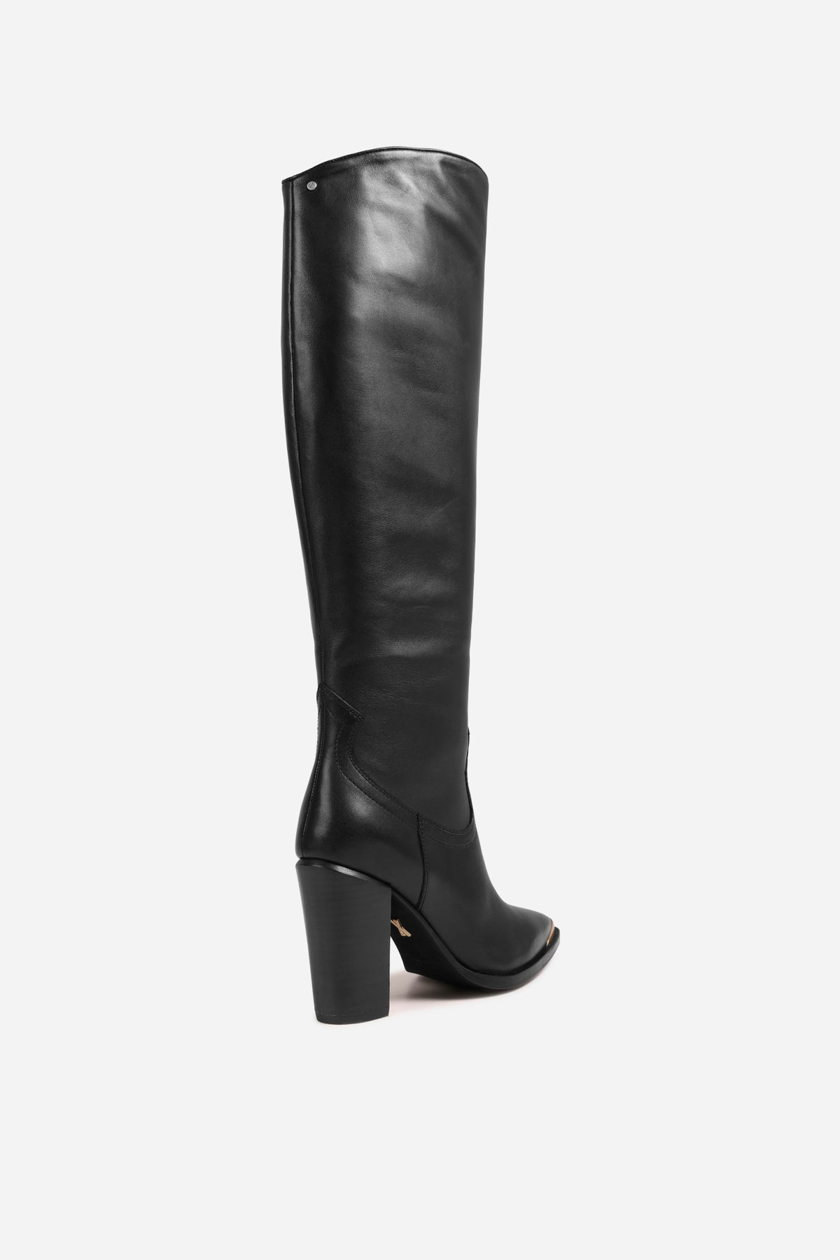 New-americana | black