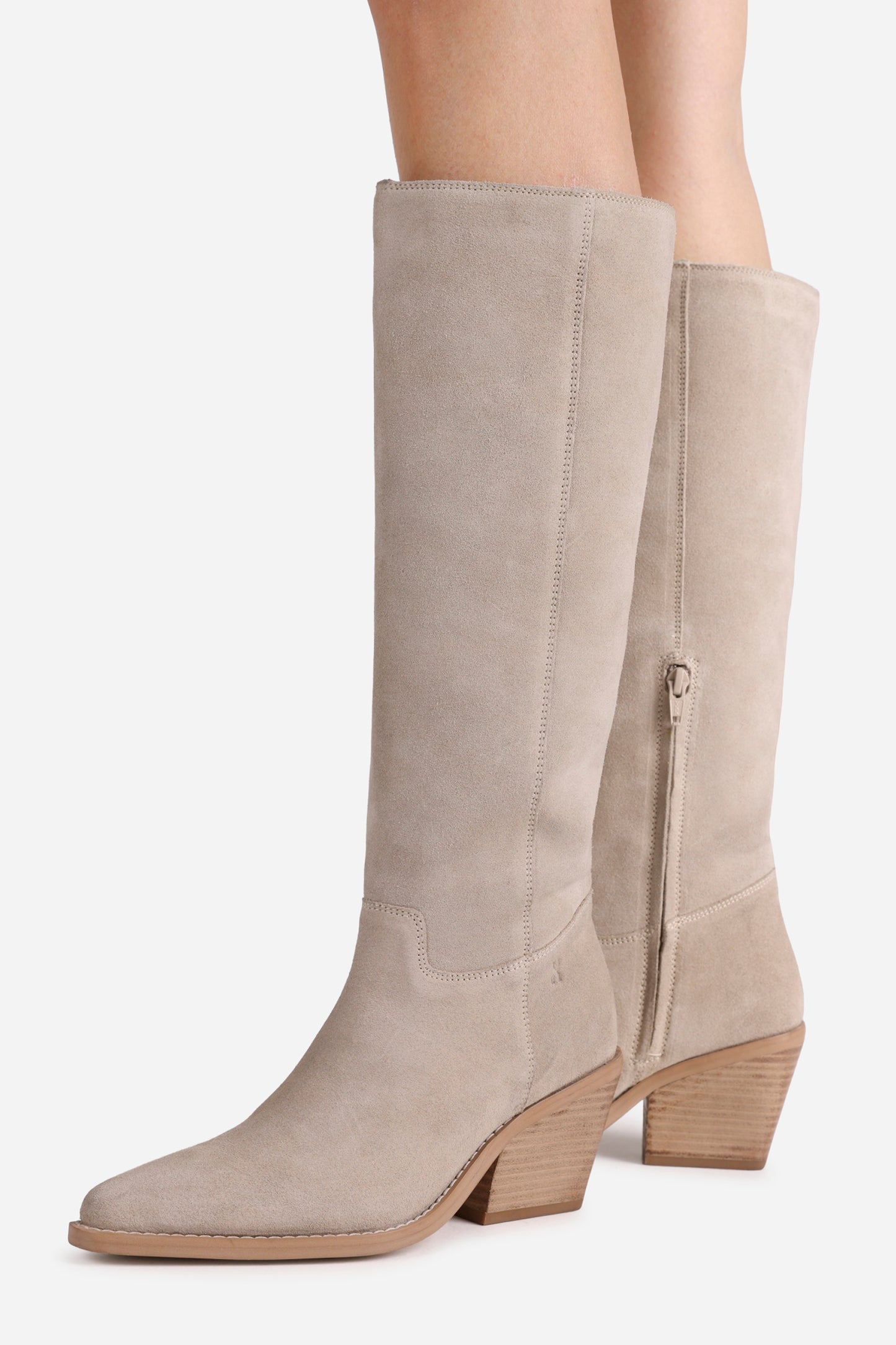 next-low-kole | sand