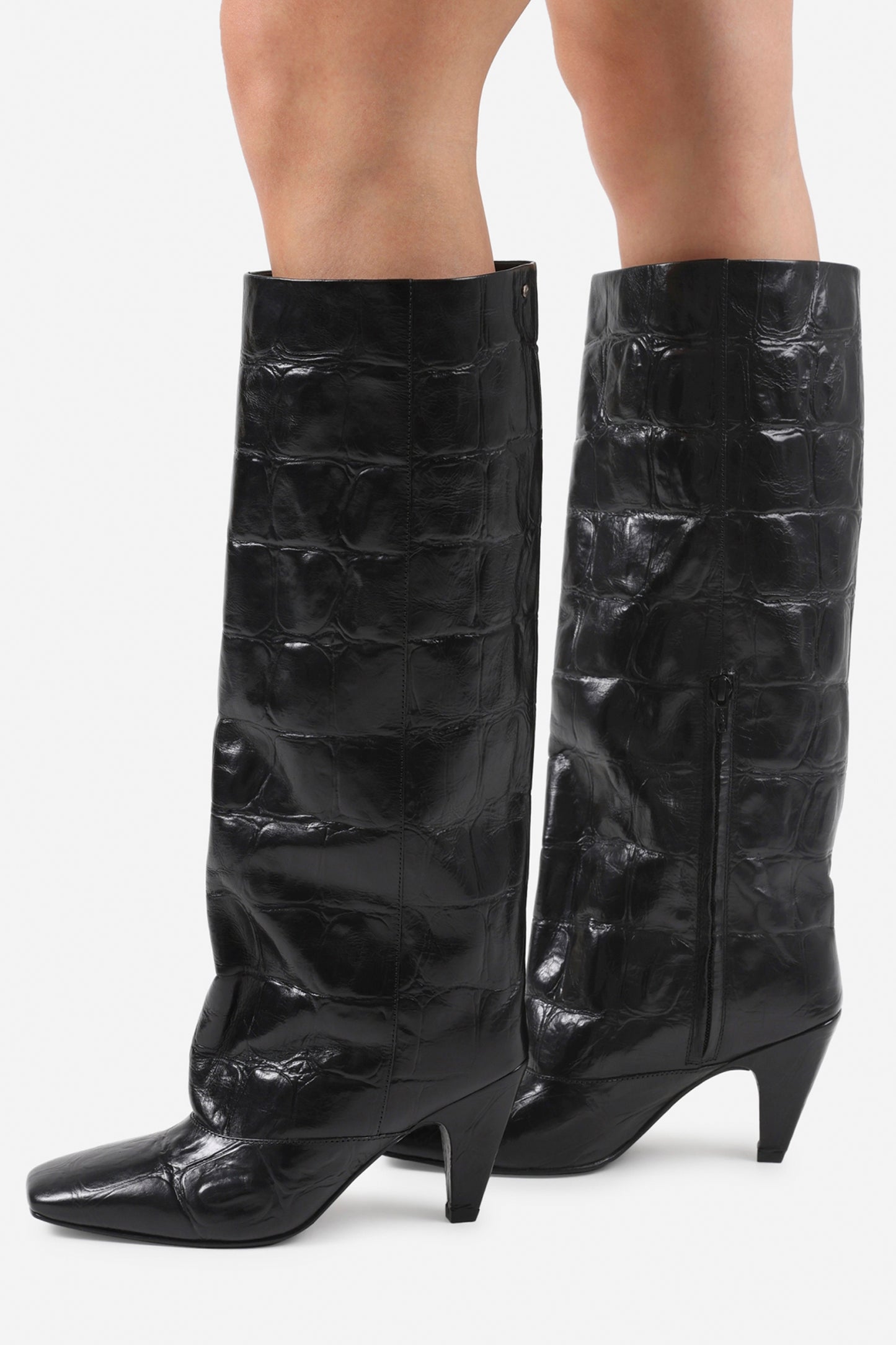 lux-yy | black
