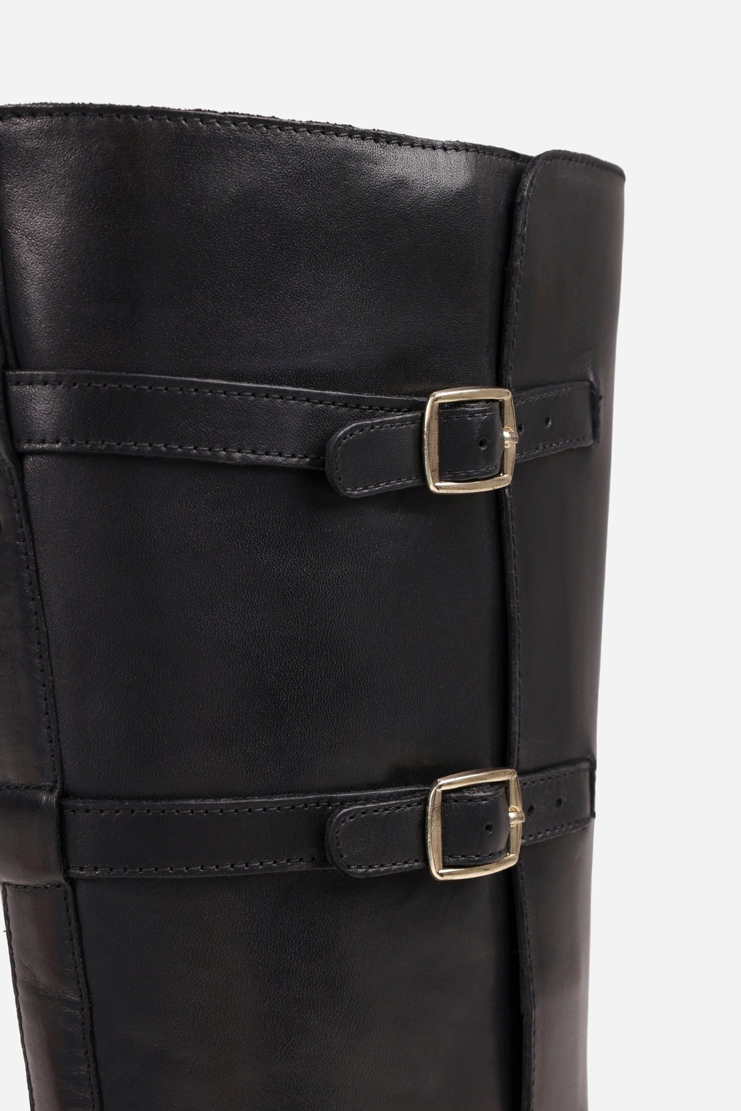 fe-lise | black