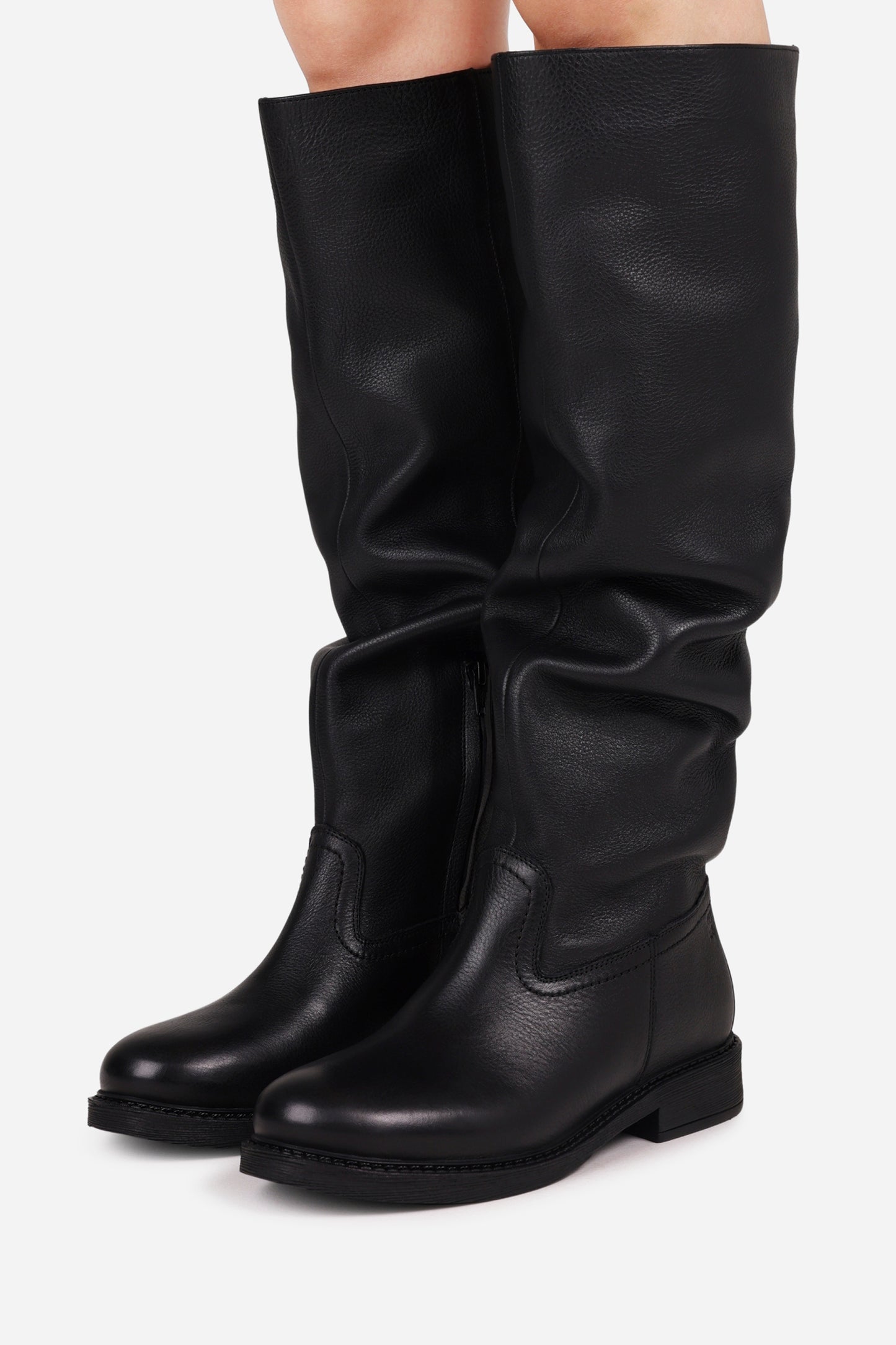 new-tough | black